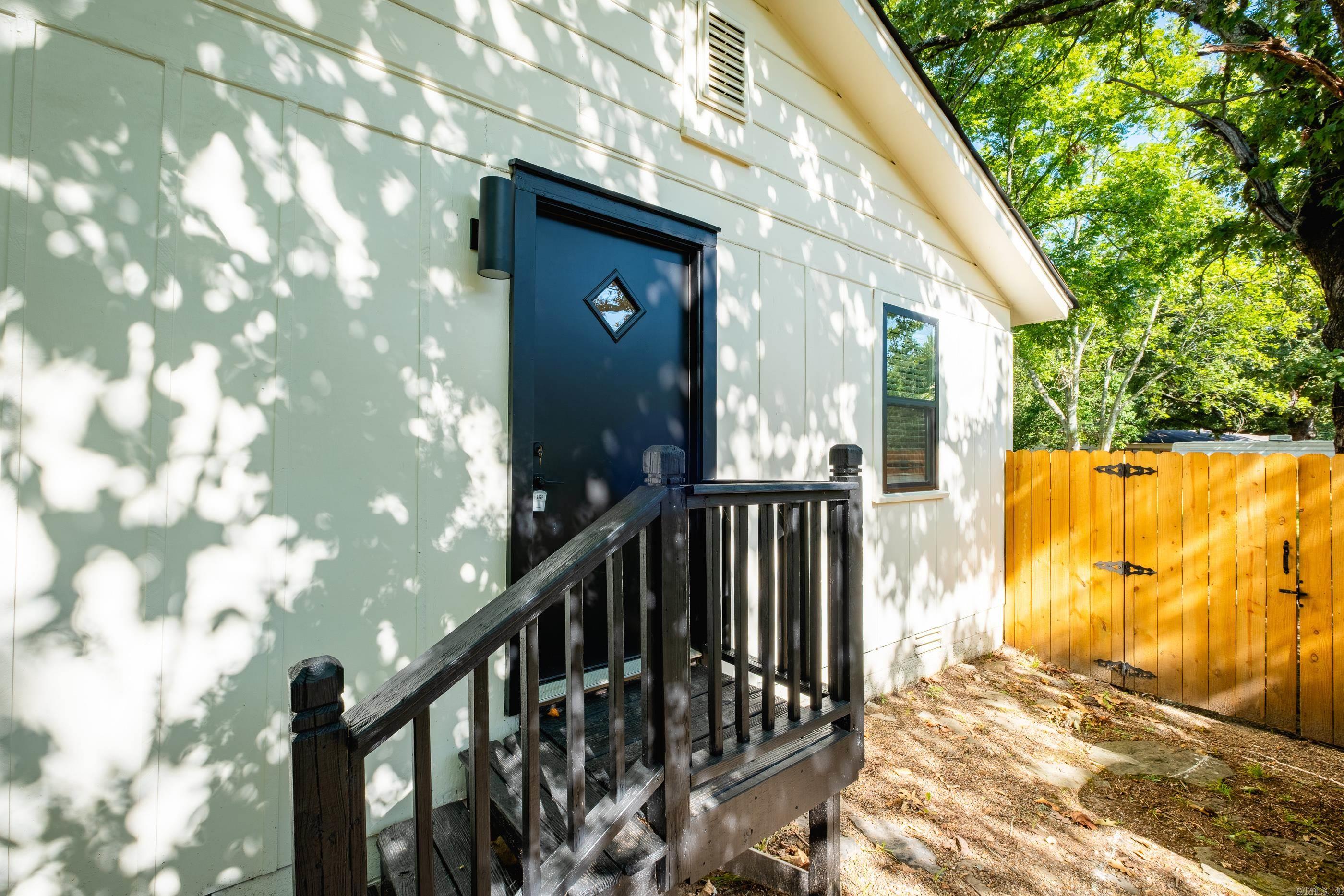 19024 Kanis Road Property Photo 6