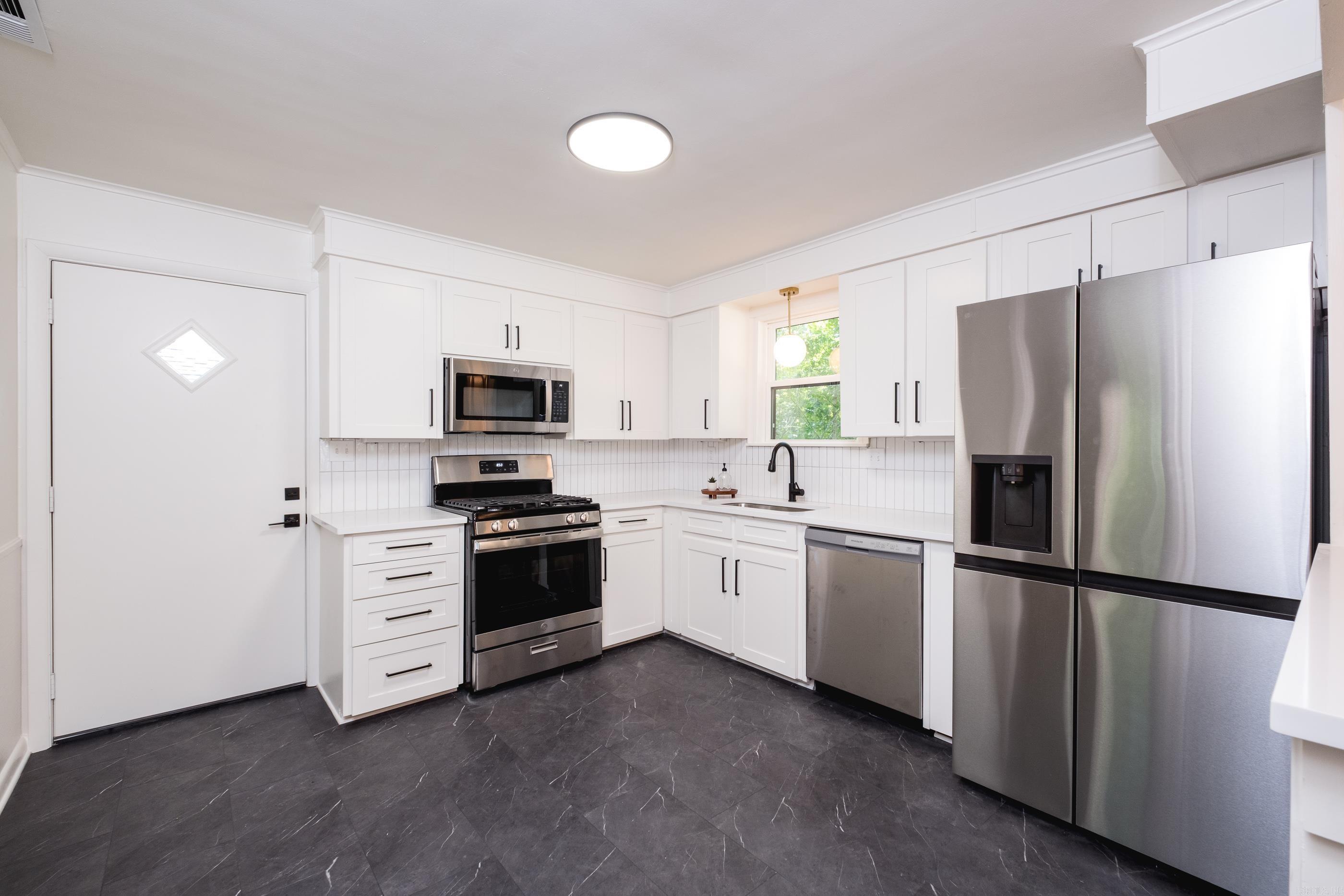 19024 Kanis Road Property Photo 20