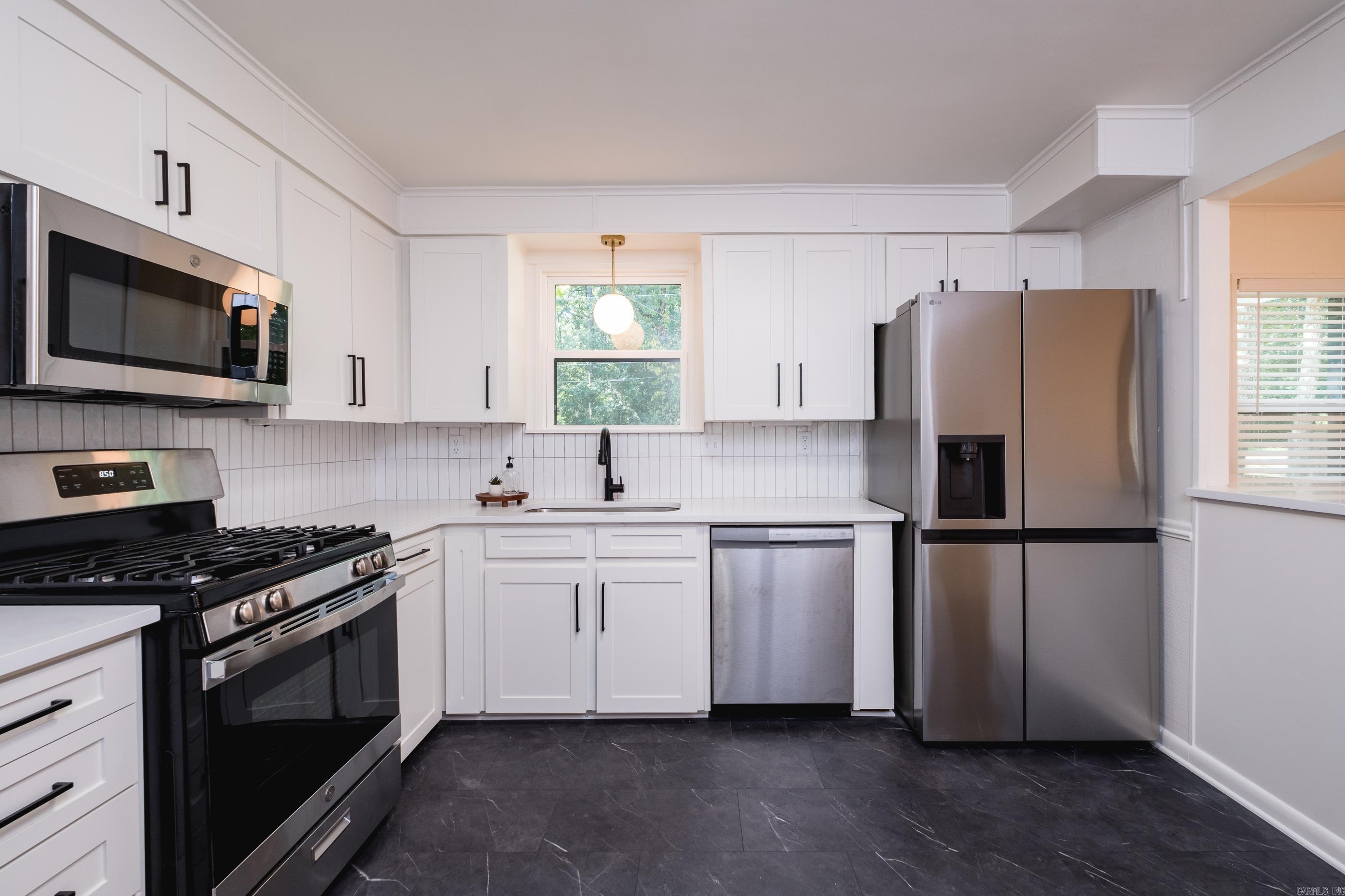 19024 Kanis Road Property Photo 21