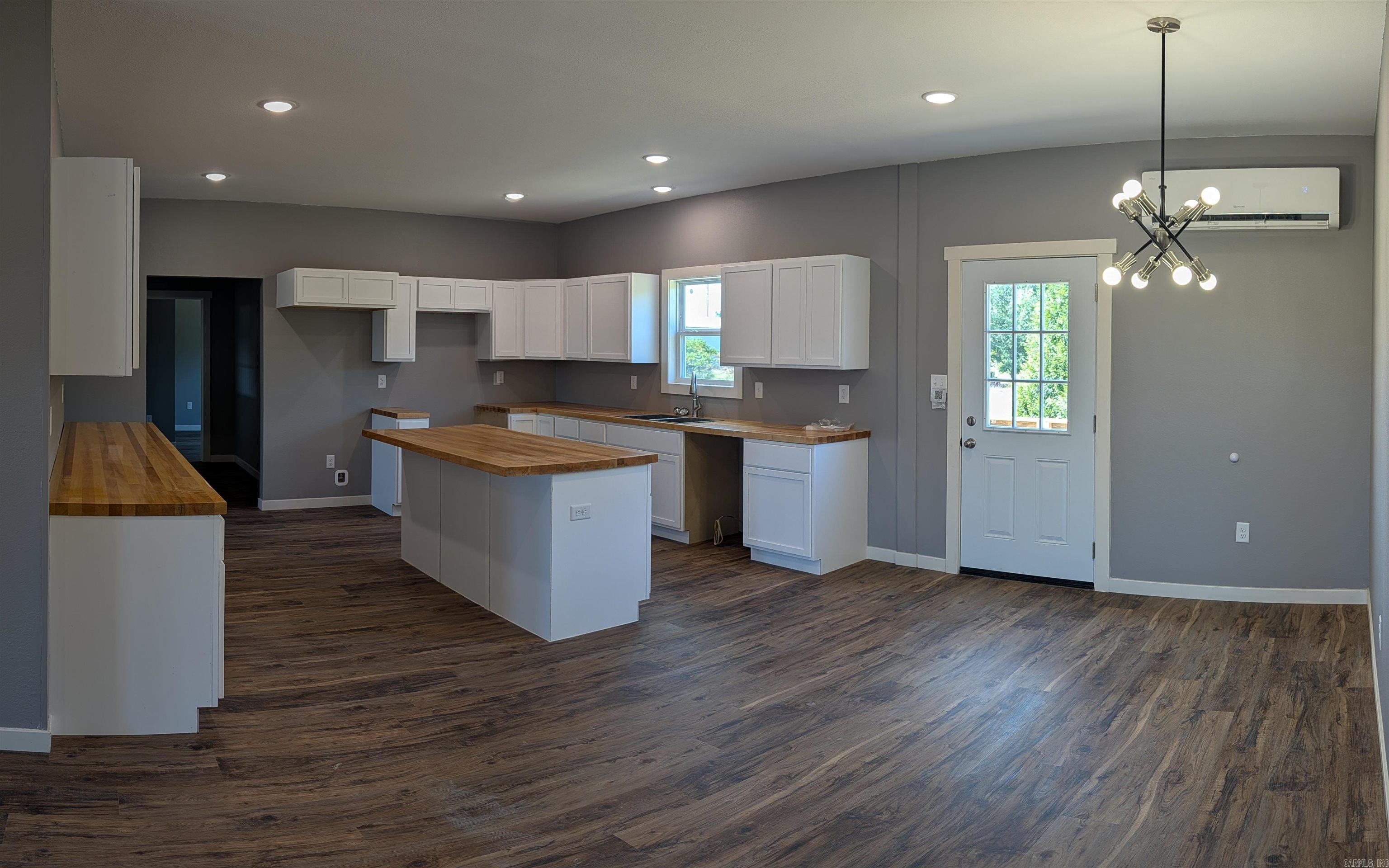 101 Levi Ave Property Photo 10
