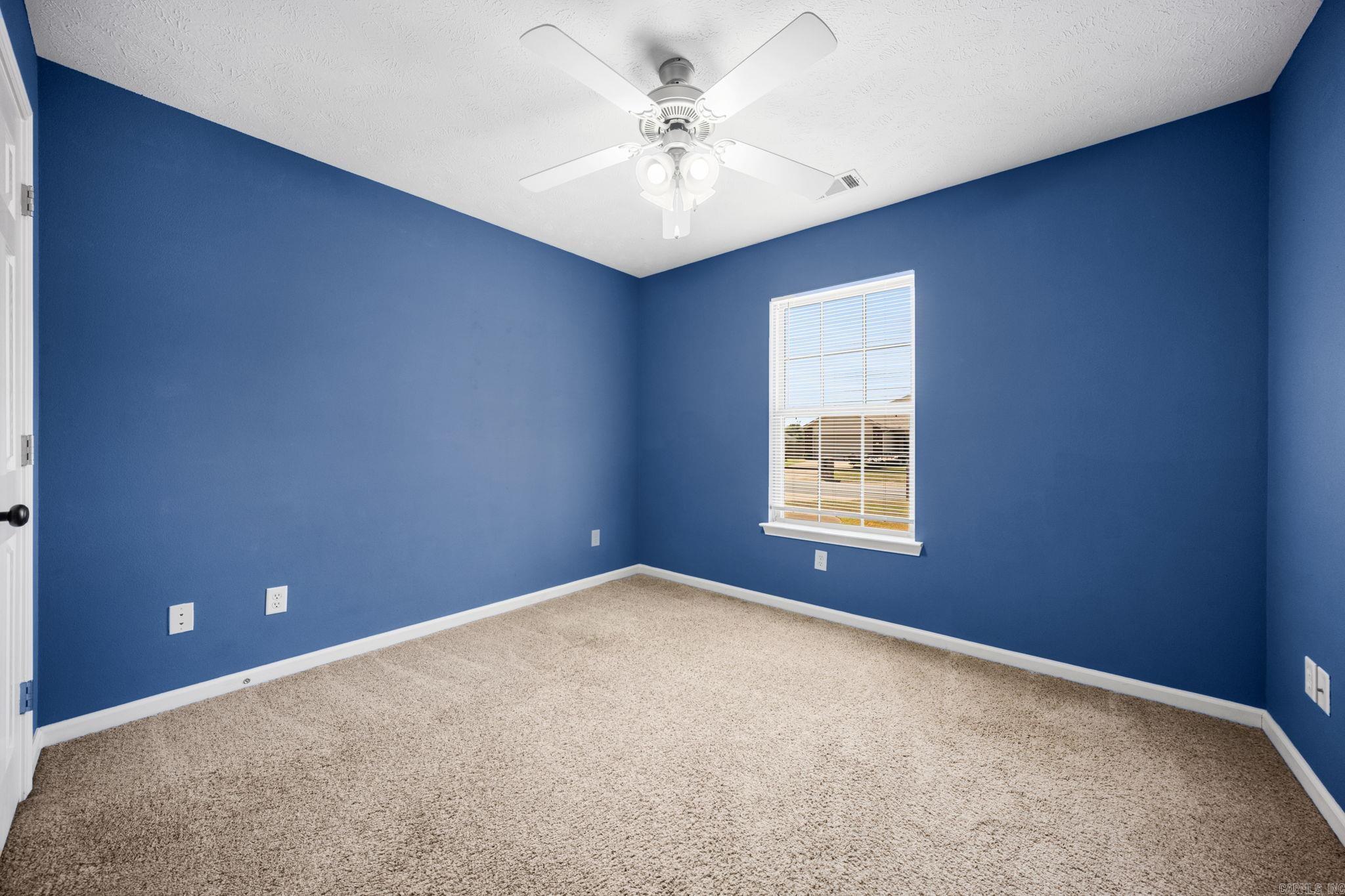 19 Lake Side Drive Property Photo 23