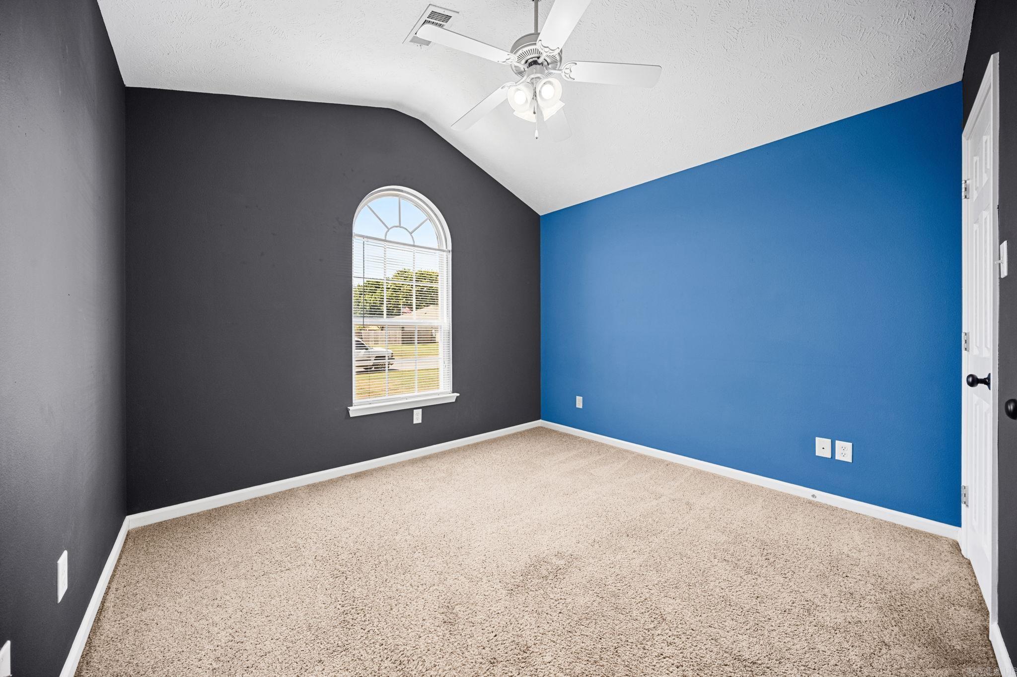 19 Lake Side Drive Property Photo 28