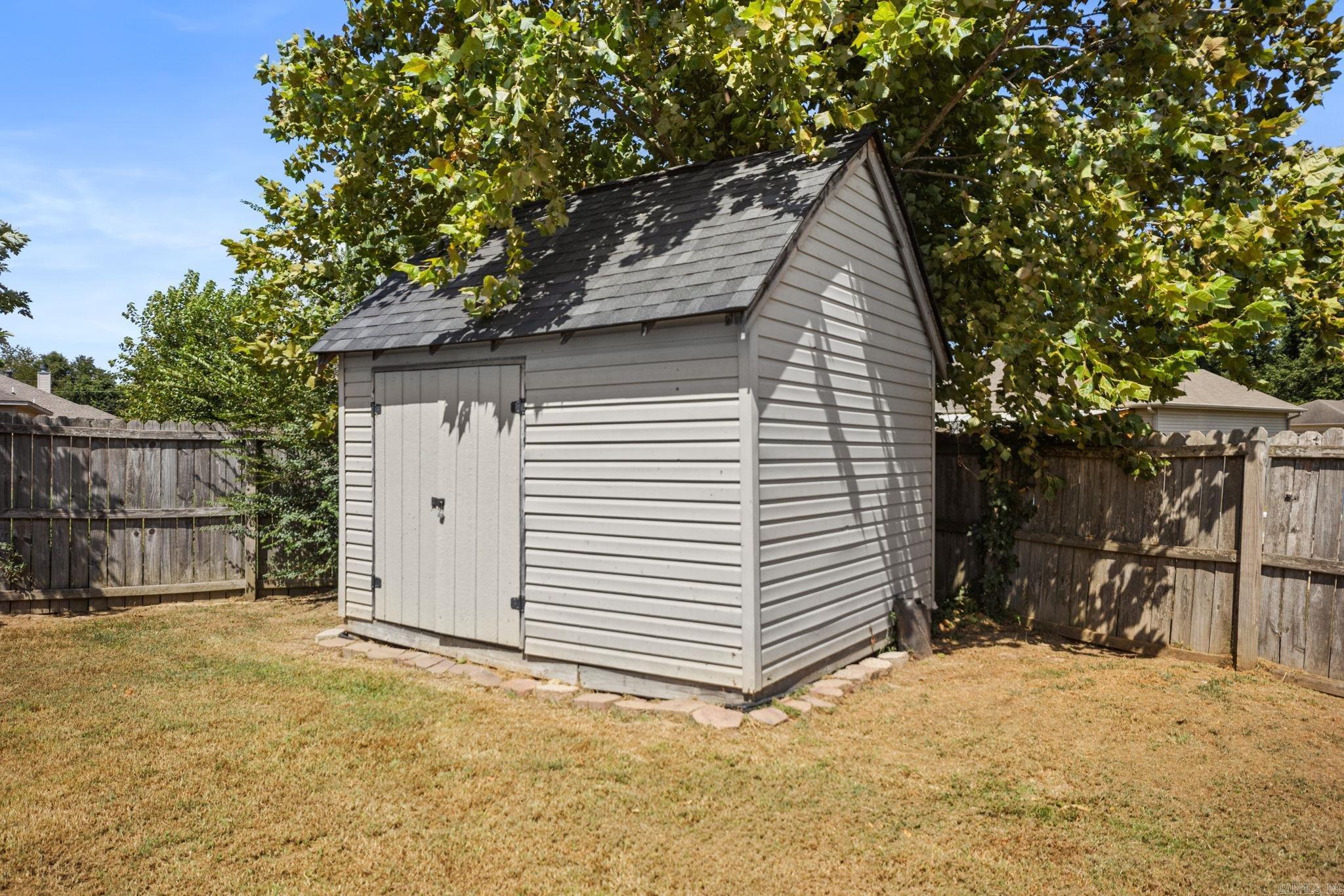19 Lake Side Drive Property Photo 37