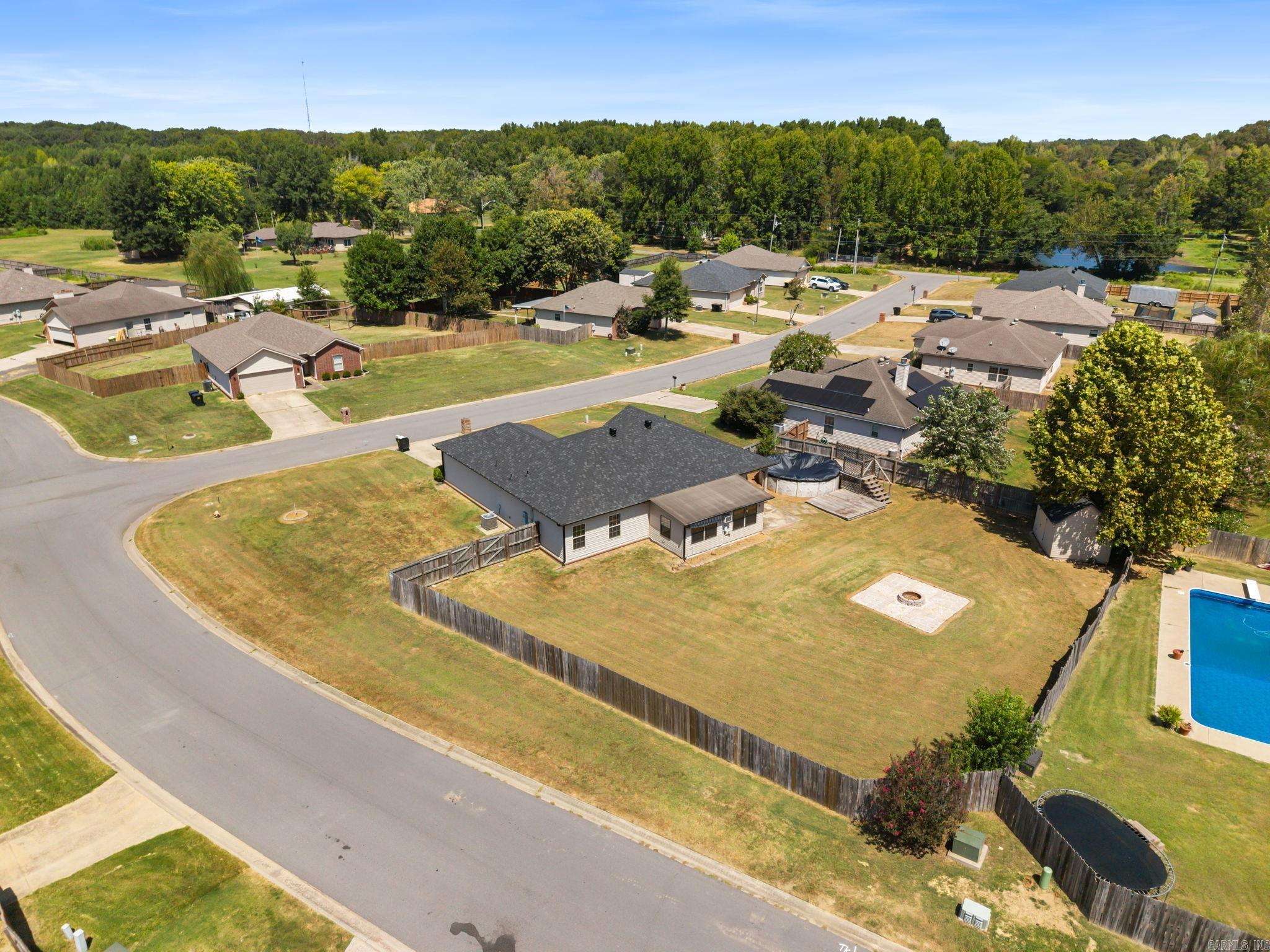 19 Lake Side Drive Property Photo 41