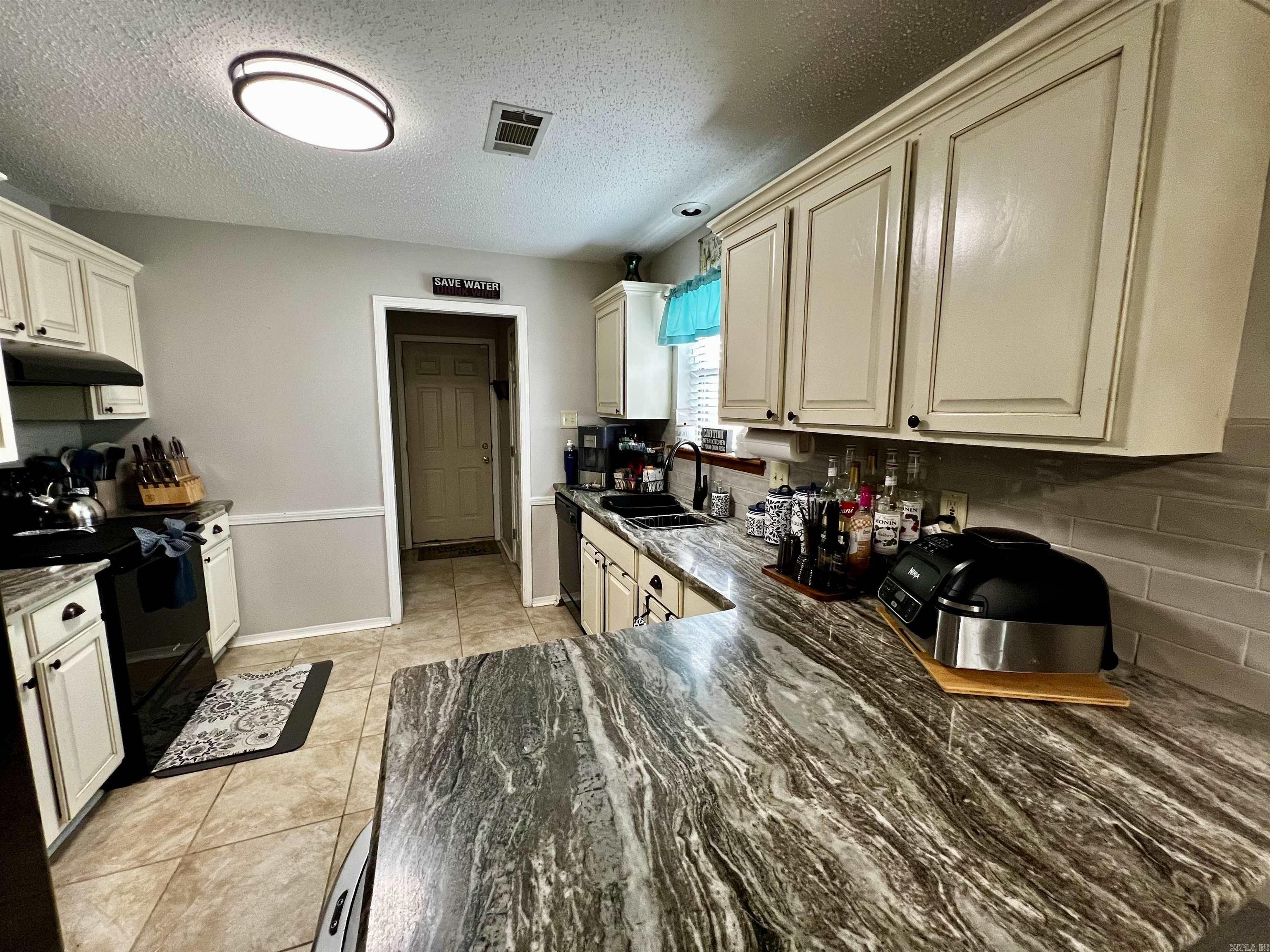12606 Goldleaf Drive Property Photo 15