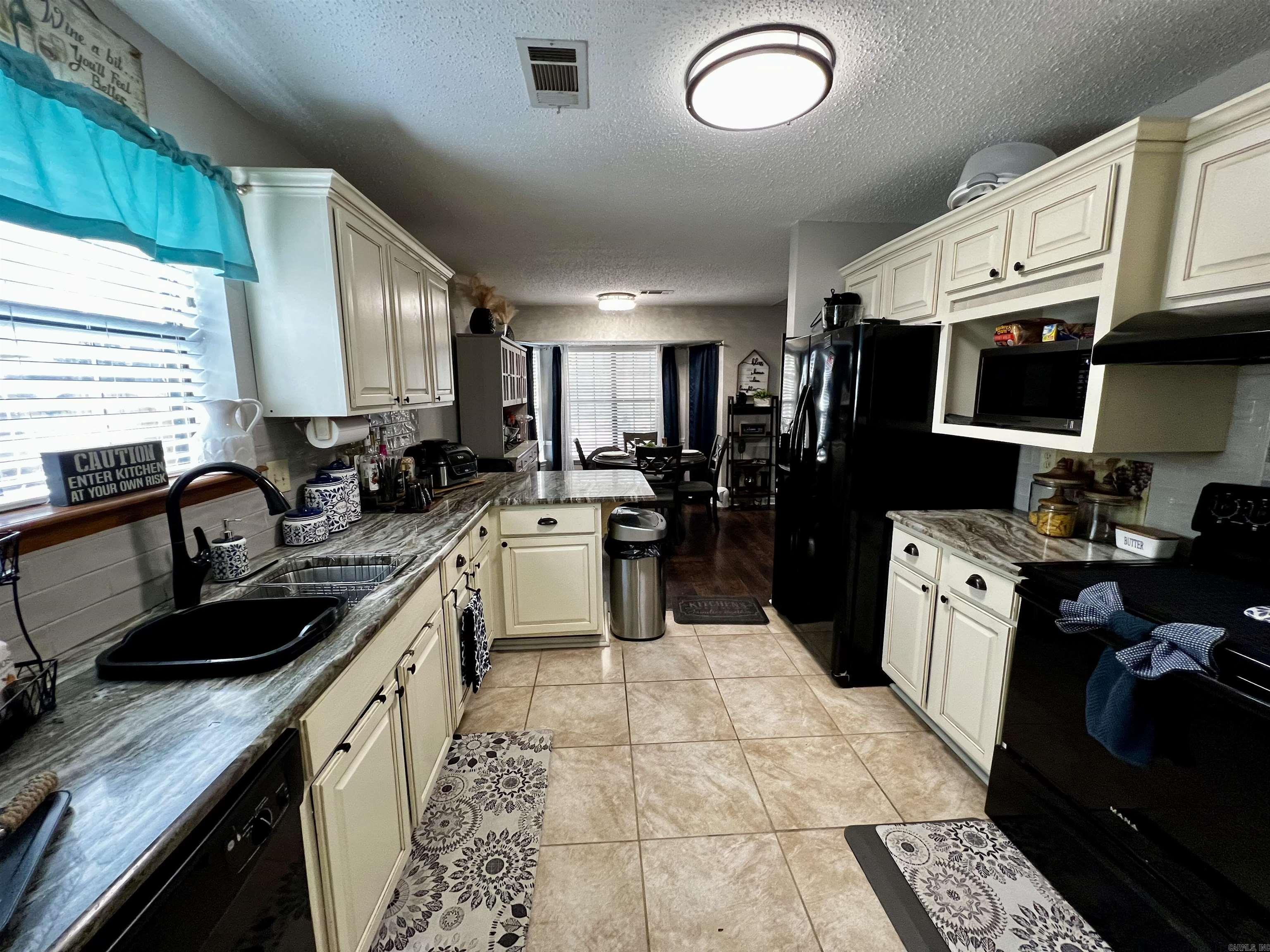 12606 Goldleaf Drive Property Photo 16