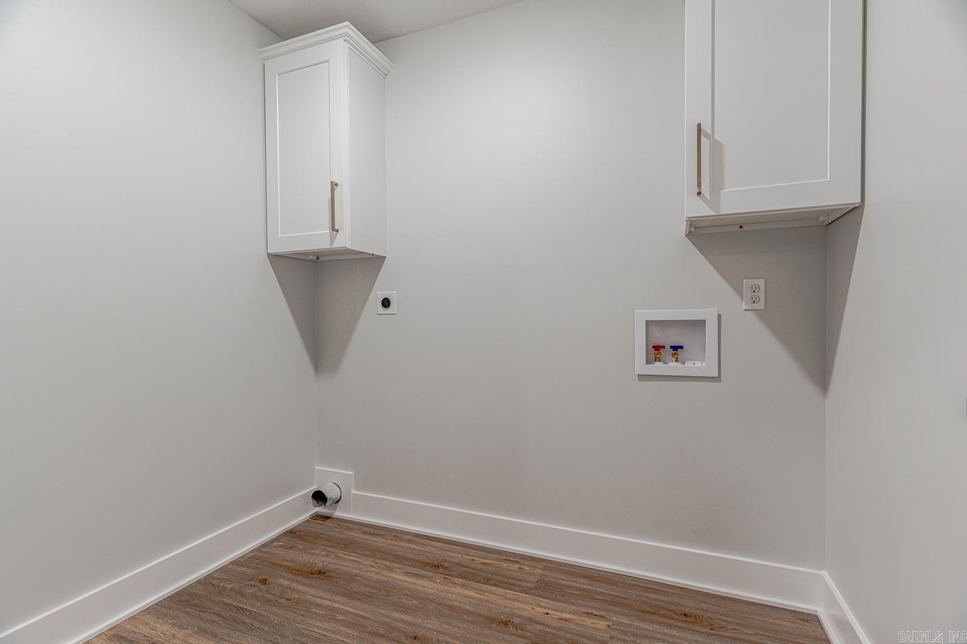 609 Cayson Street Property Photo 28