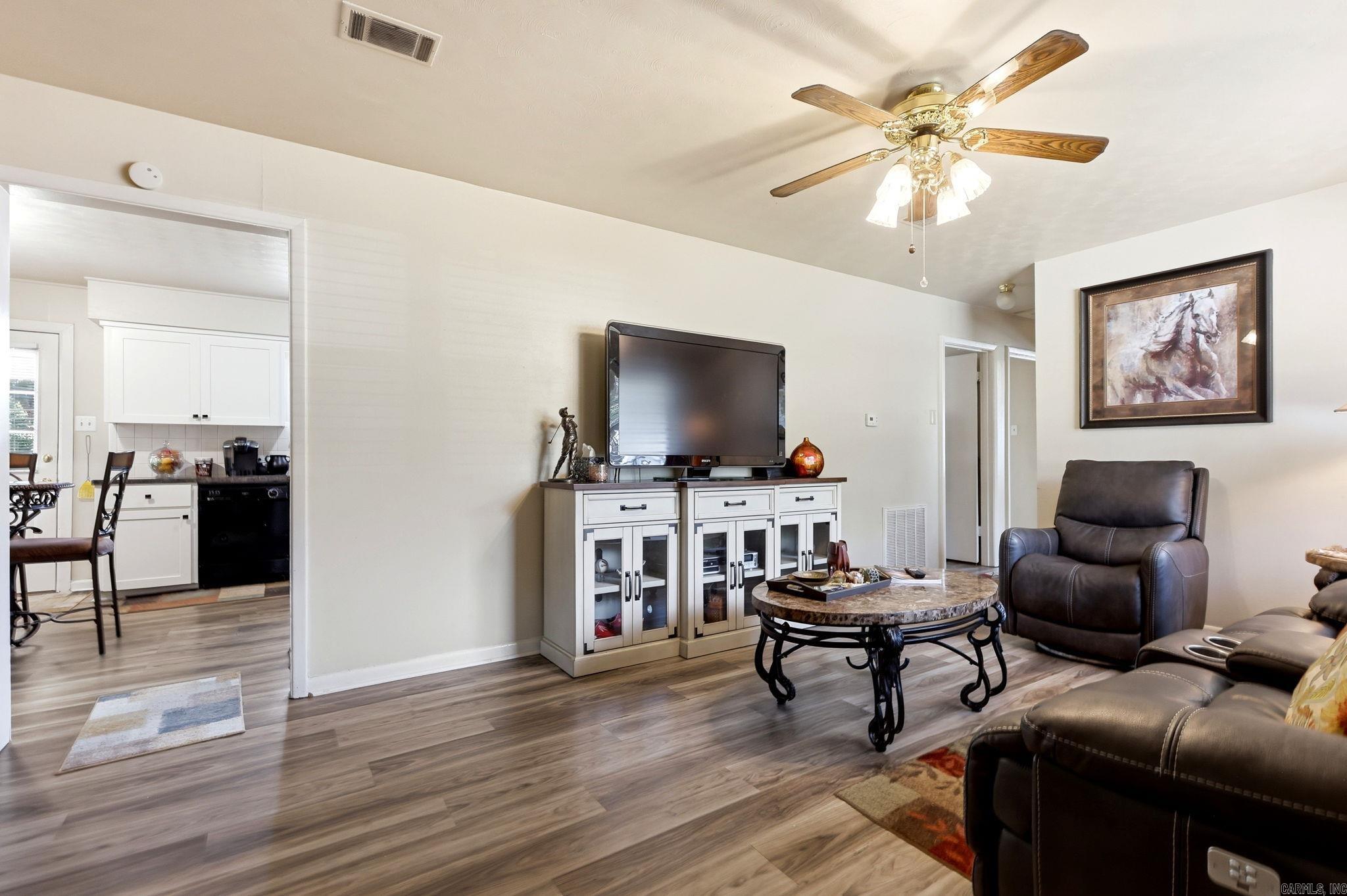 1309 Stone Street Property Photo 3