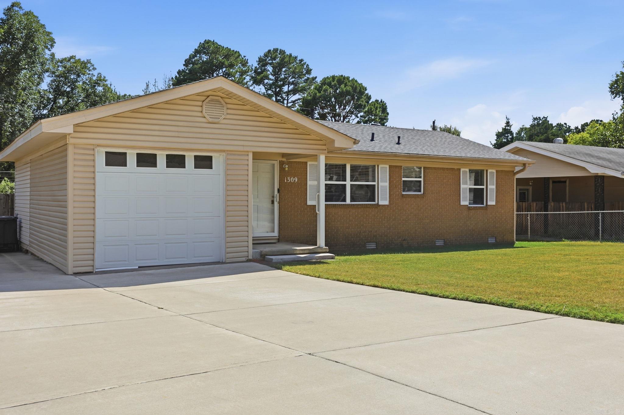 1309 Stone Street Property Photo 8