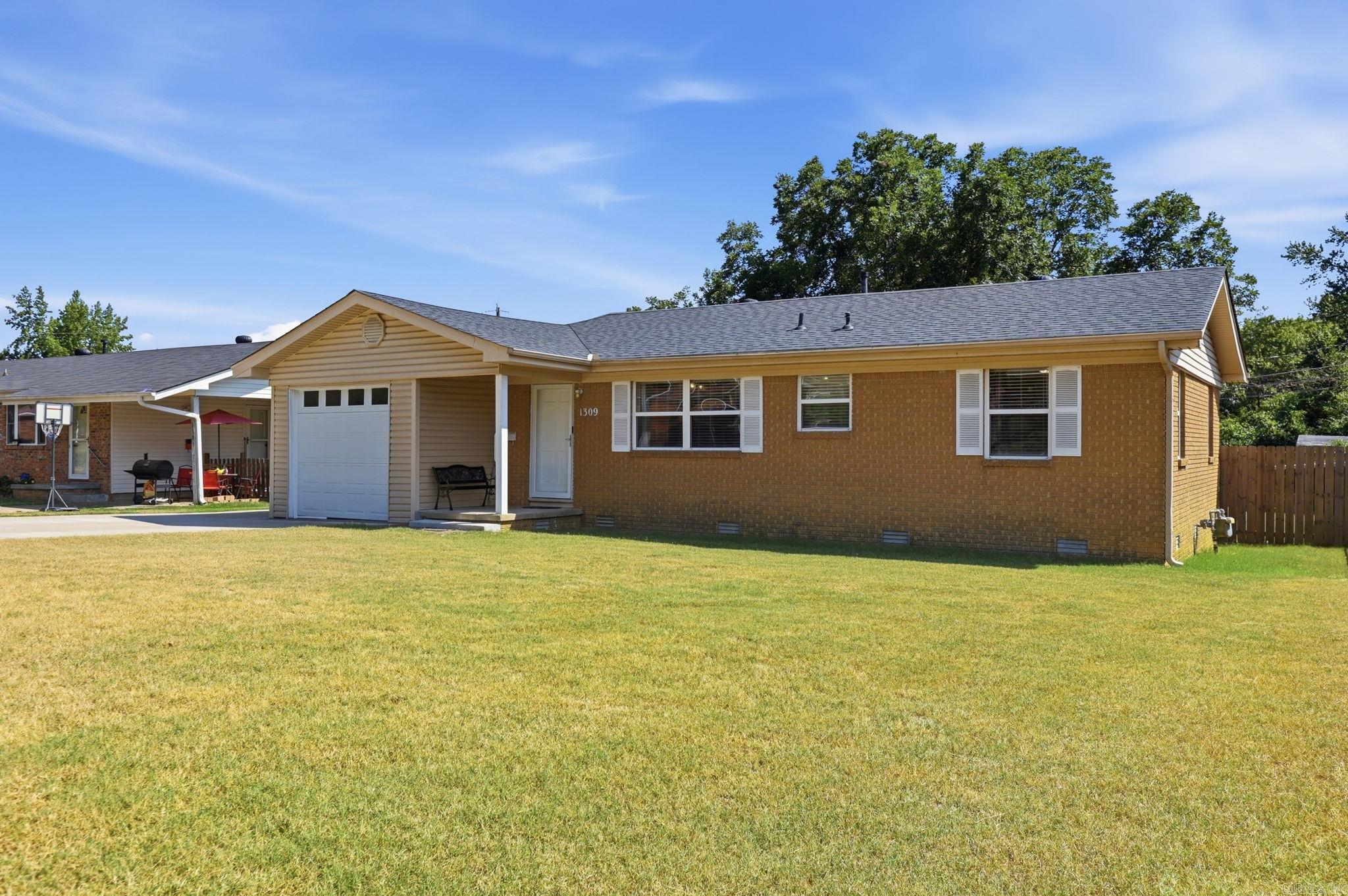 1309 Stone Street Property Photo 10