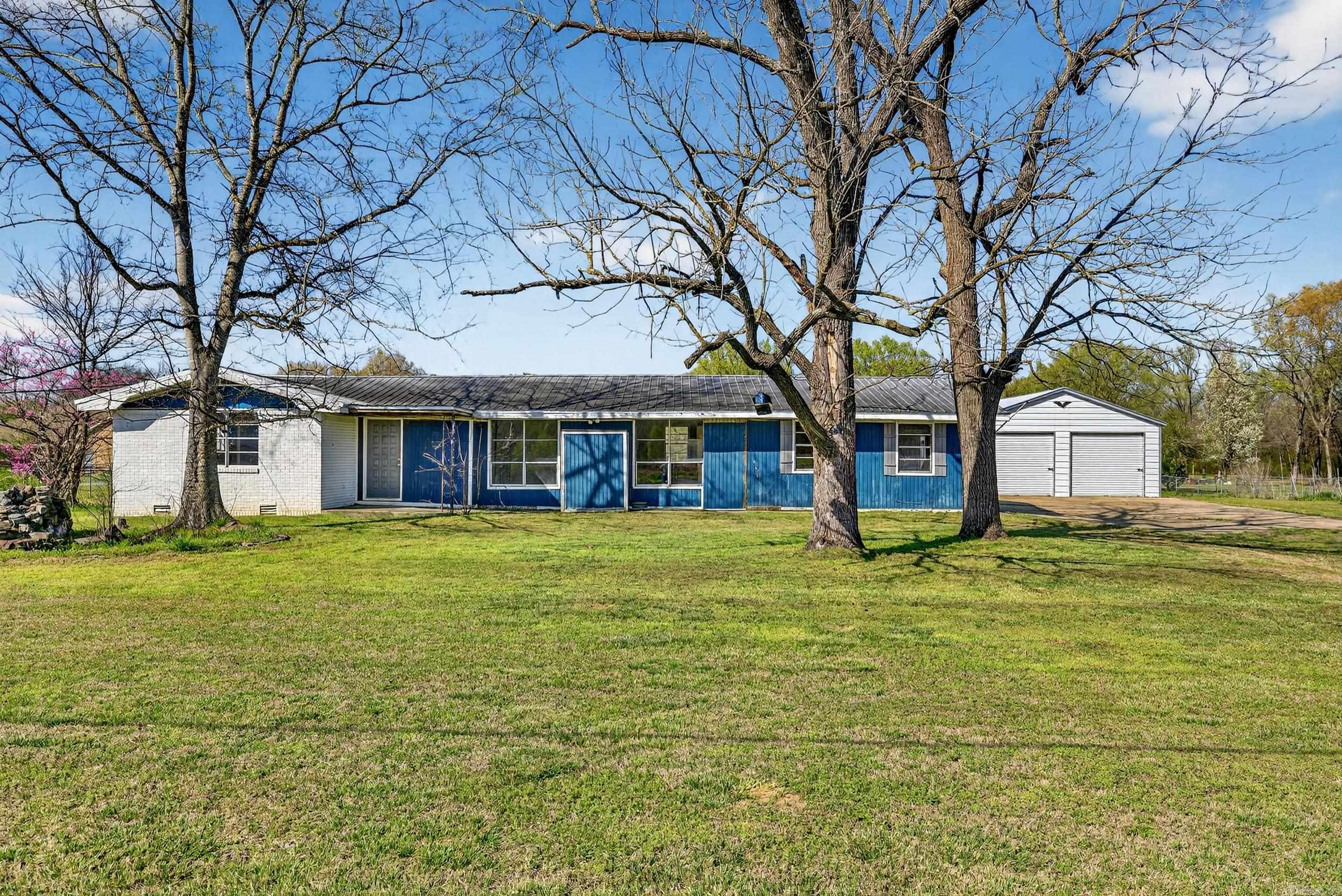 4776 Hwy 319 W Property Photo 1