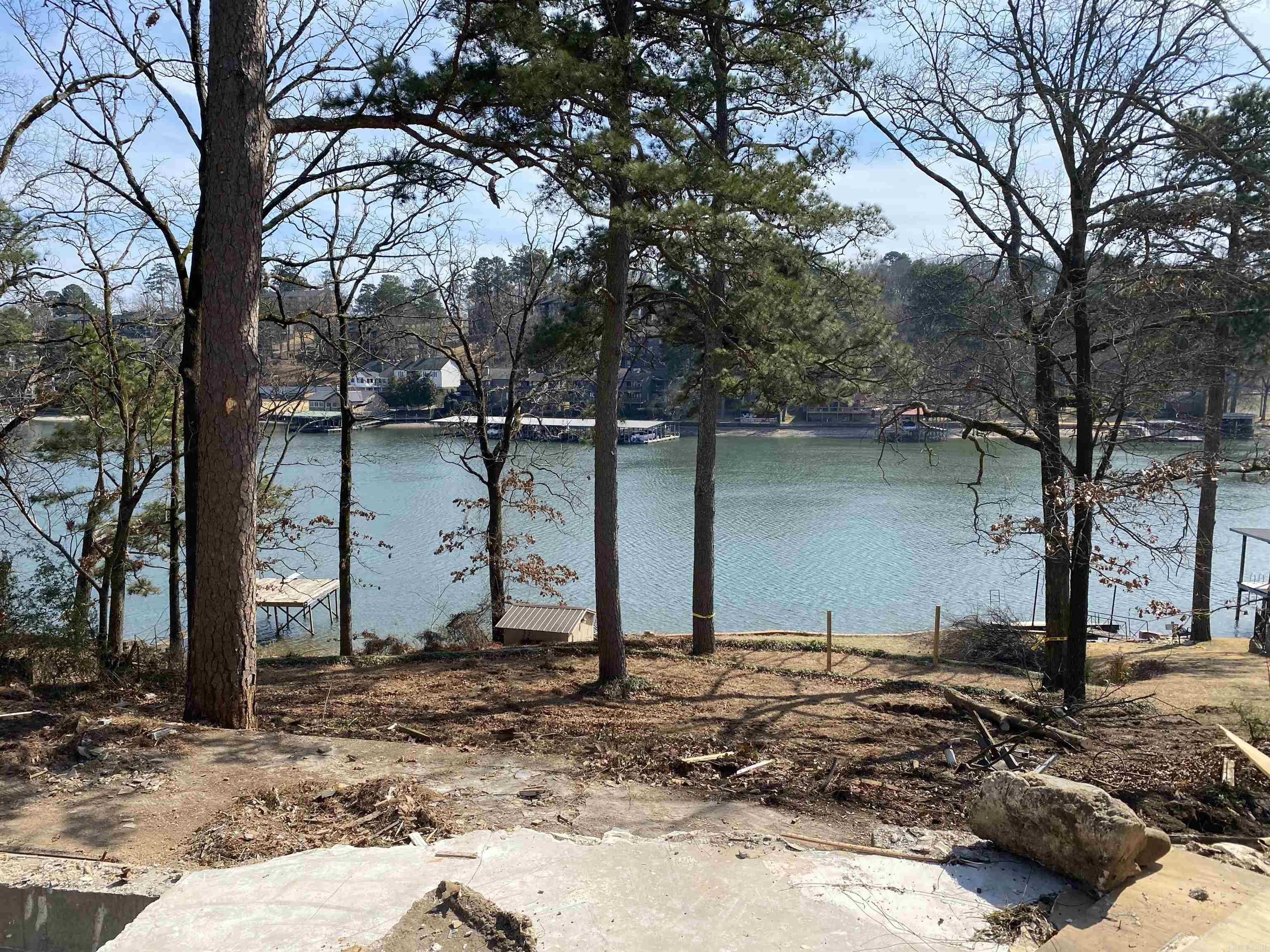 218 Wilson Point Property Photo 7