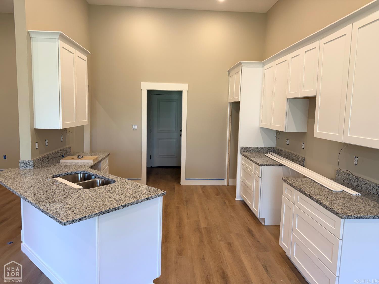131 Clearwater Property Photo 3