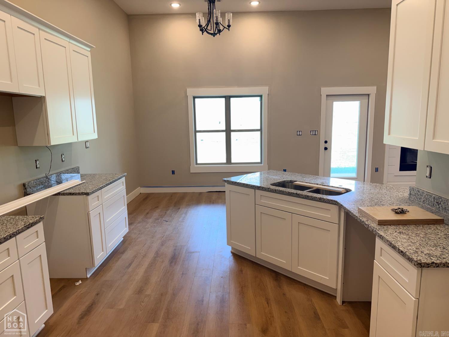 131 Clearwater Property Photo 4