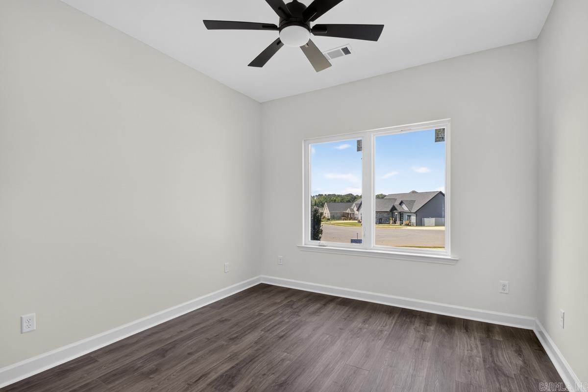 2116 Sable Oaks Property Photo 14