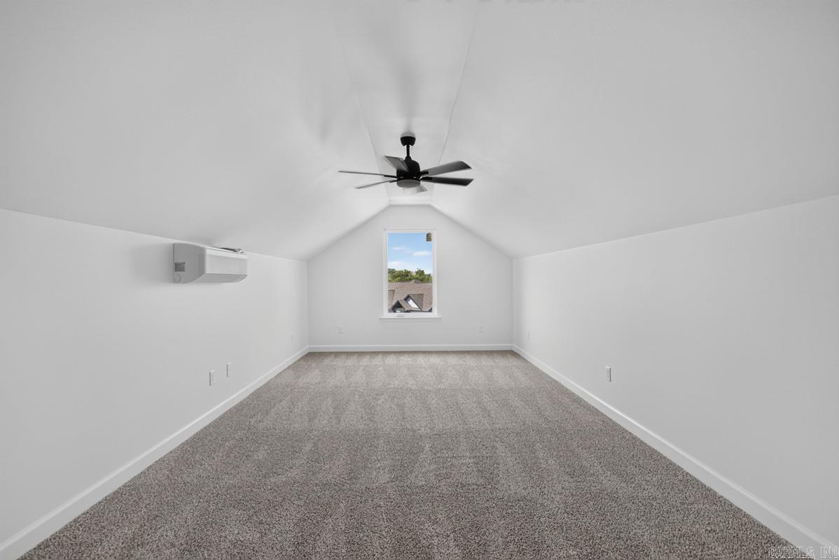 2116 Sable Oaks Property Photo 25