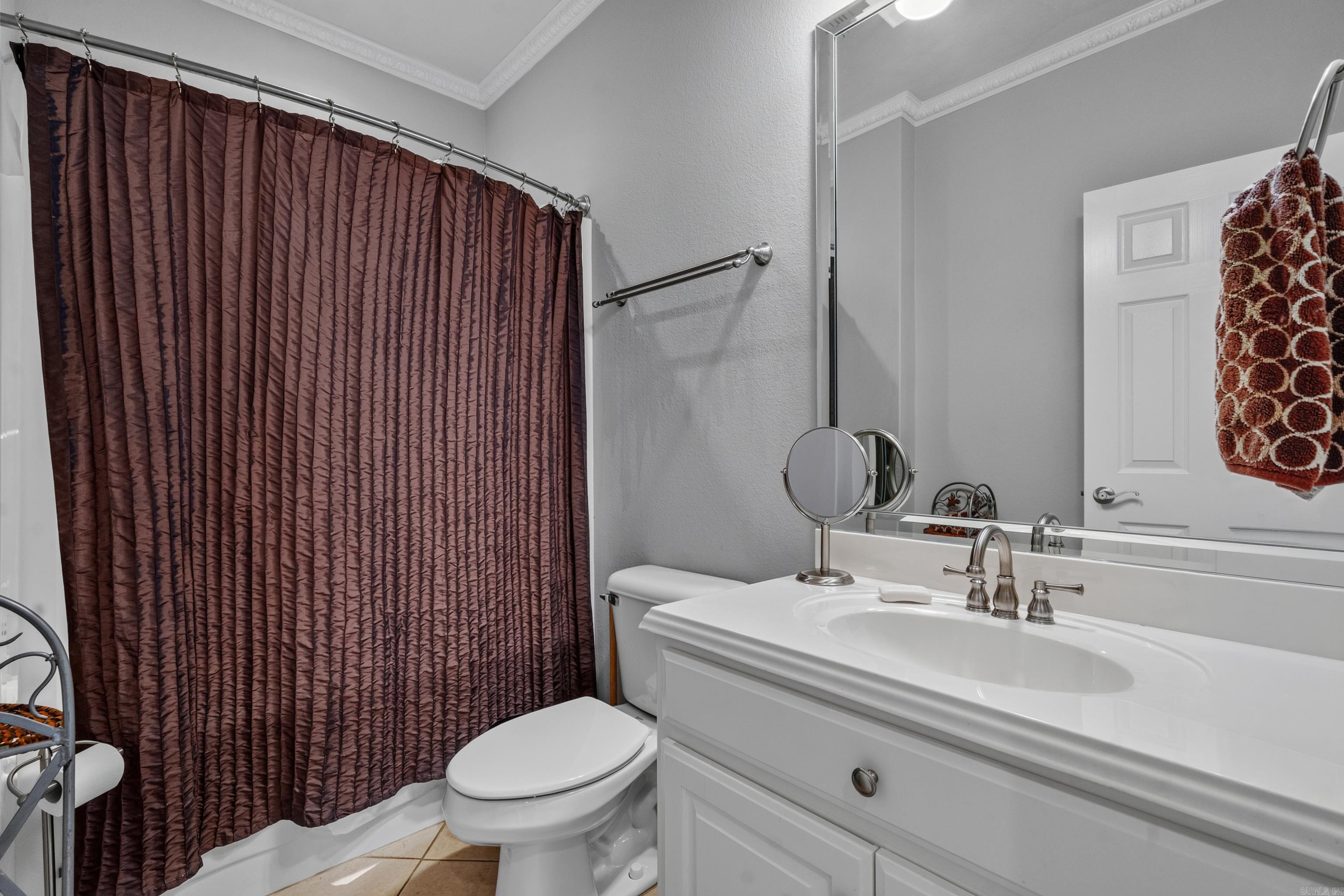 1380 Airport Property Photo 27