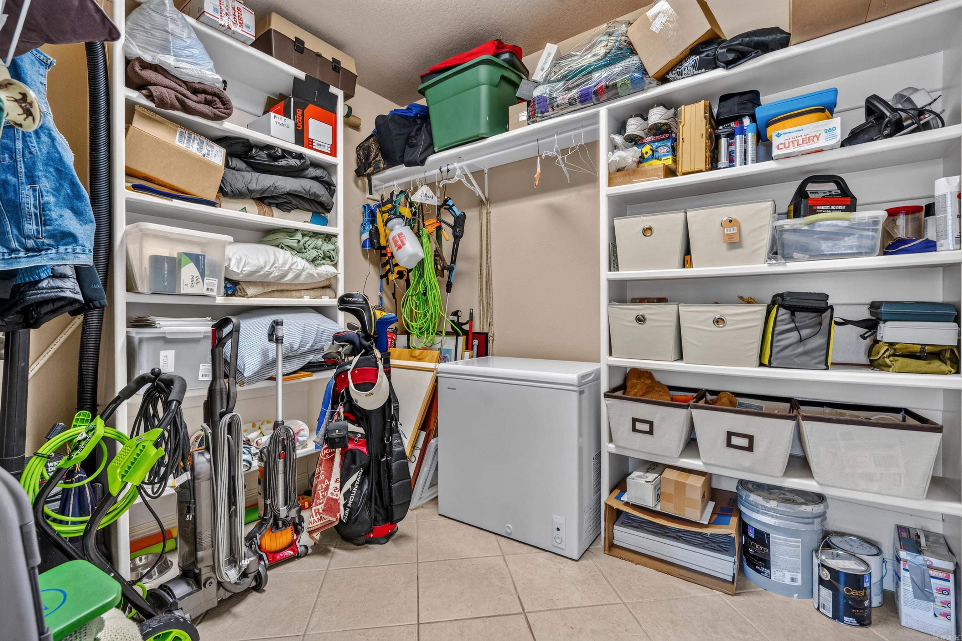 1380 Airport Property Photo 30