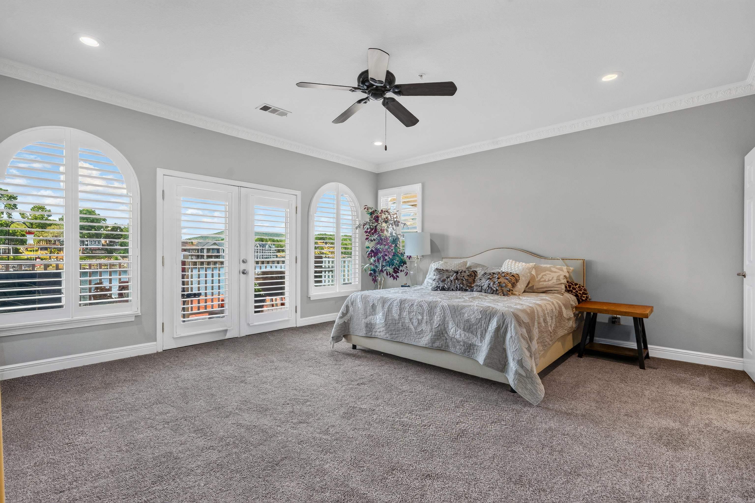 1380 Airport Property Photo 32