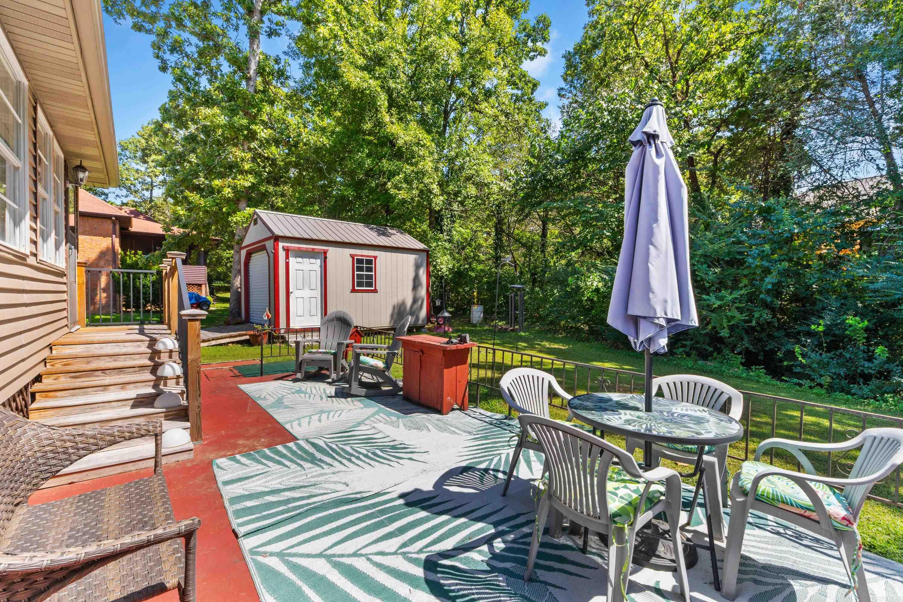 1210 Spring Street Property Photo 21
