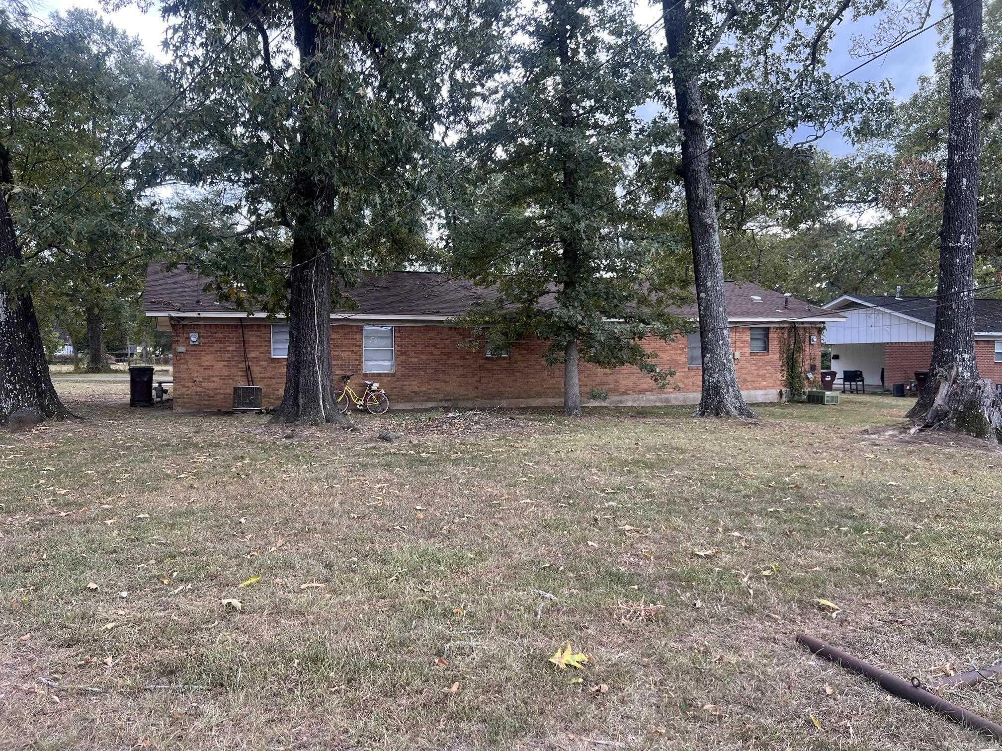 8th Street Property Photo 10