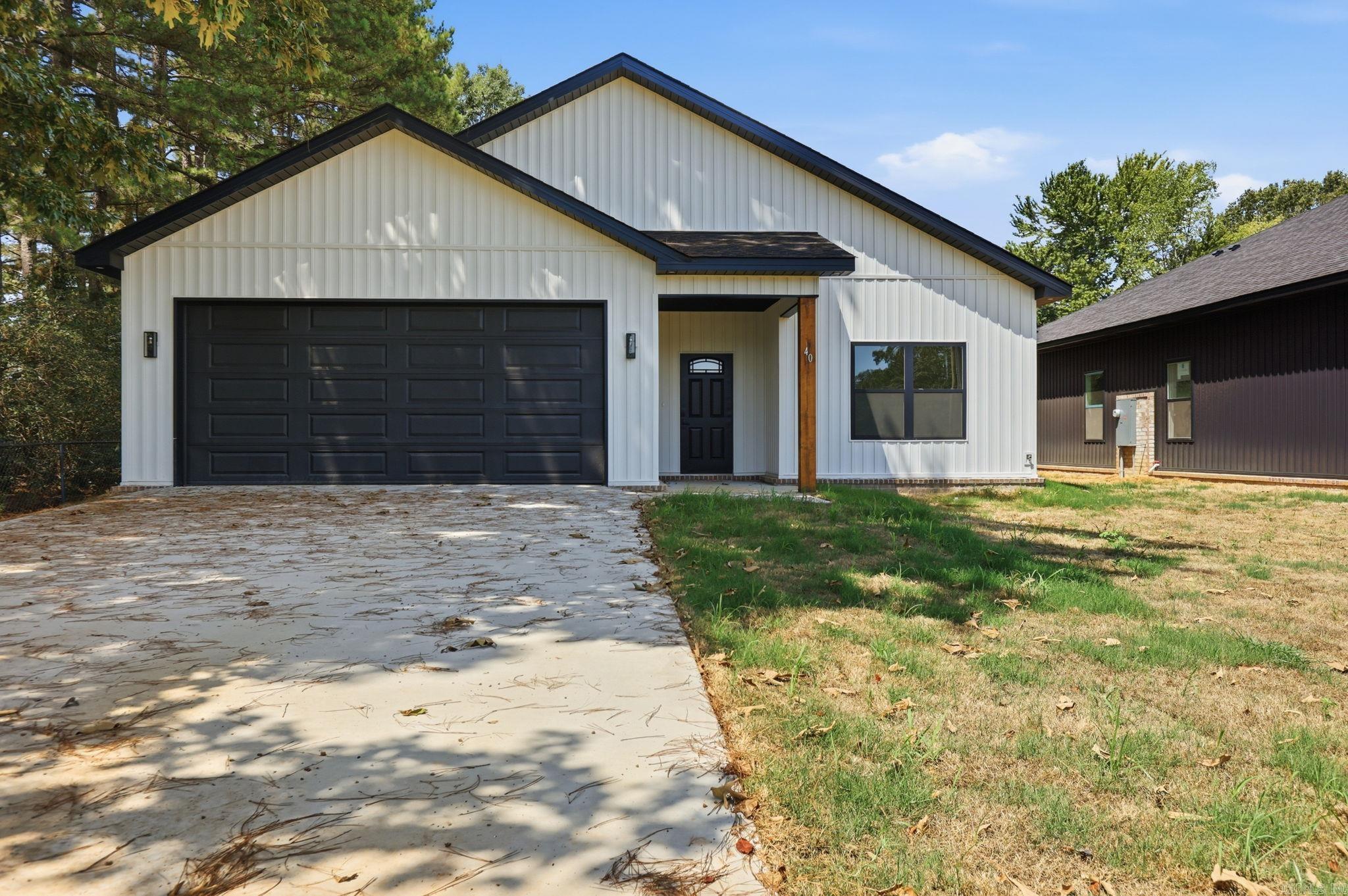 40 Whipporwill Property Photo 1