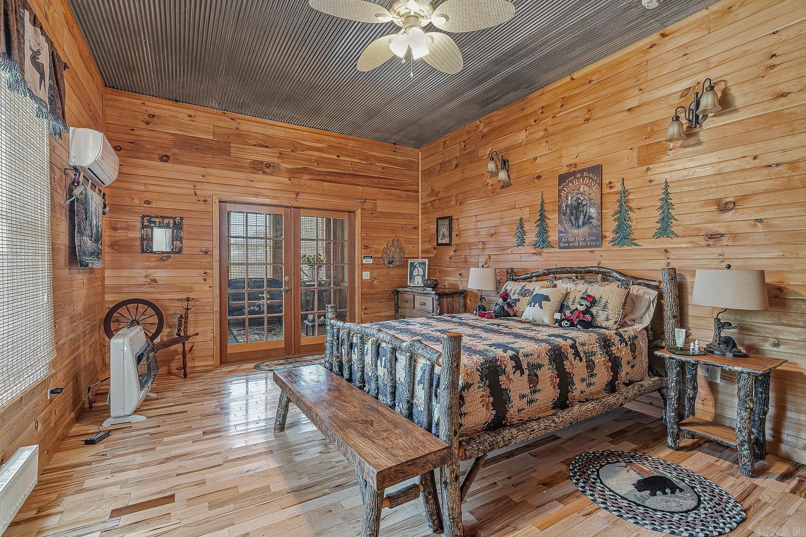 1352 Endless Road Property Photo 7