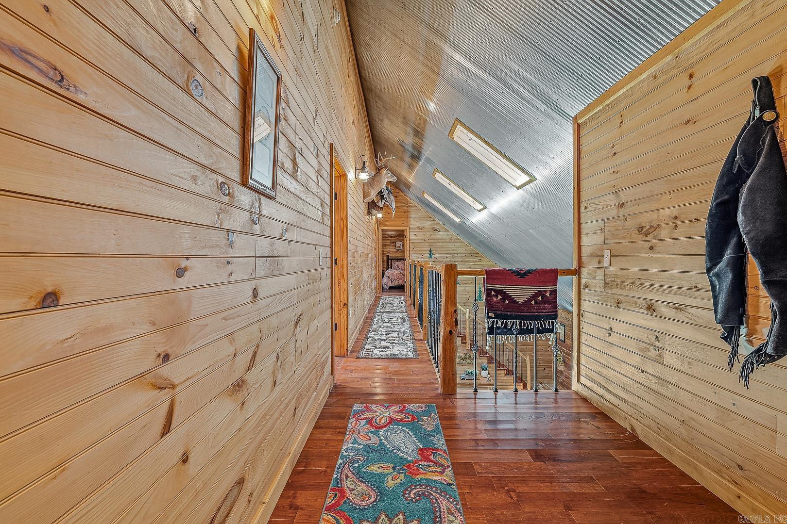 1352 Endless Road Property Photo 16