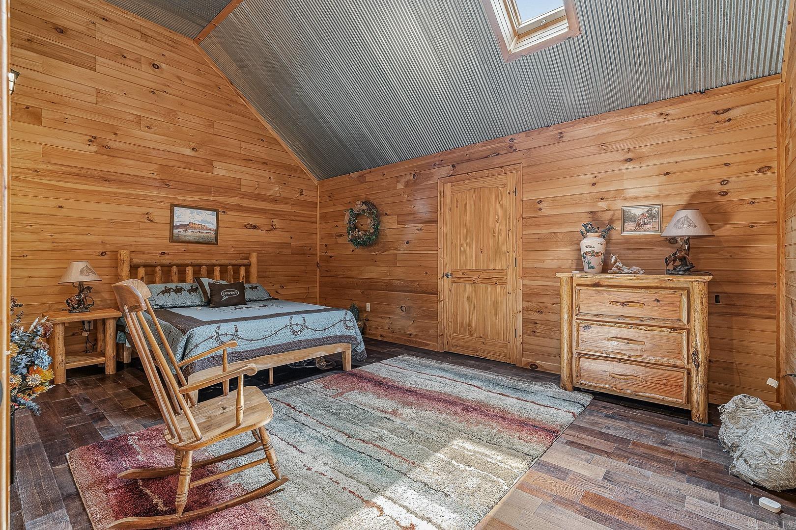 1352 Endless Road Property Photo 19