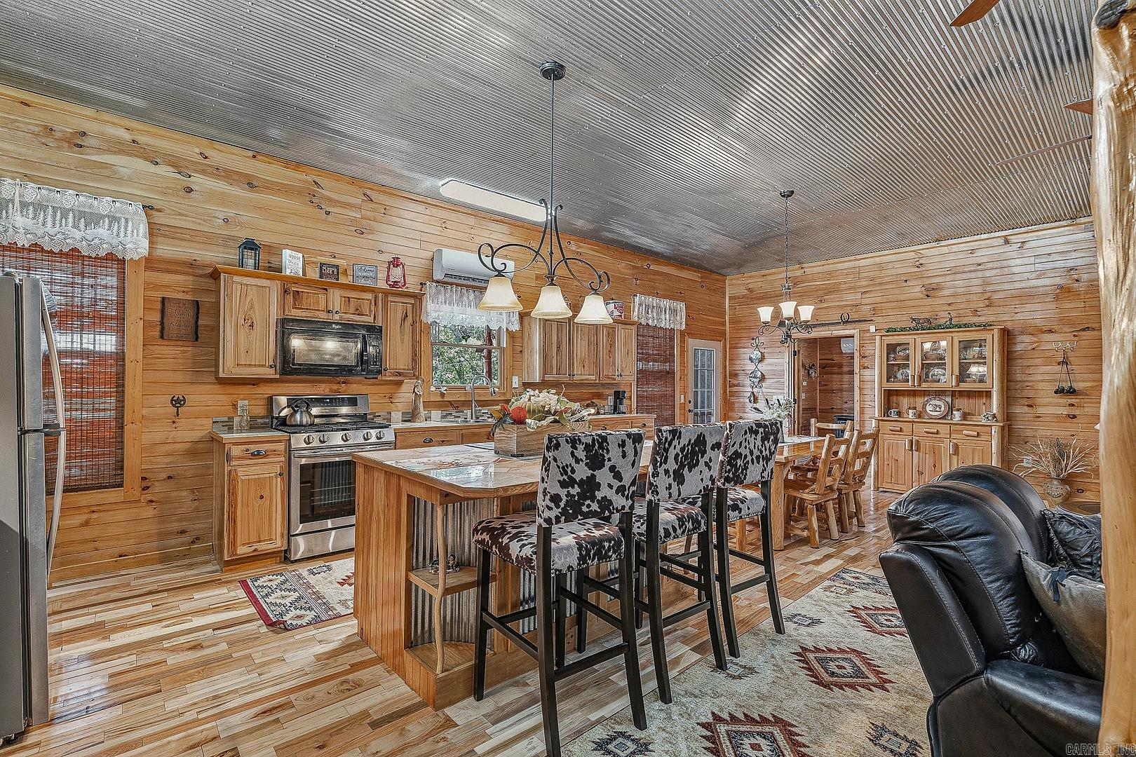 1352 Endless Road Property Photo 25