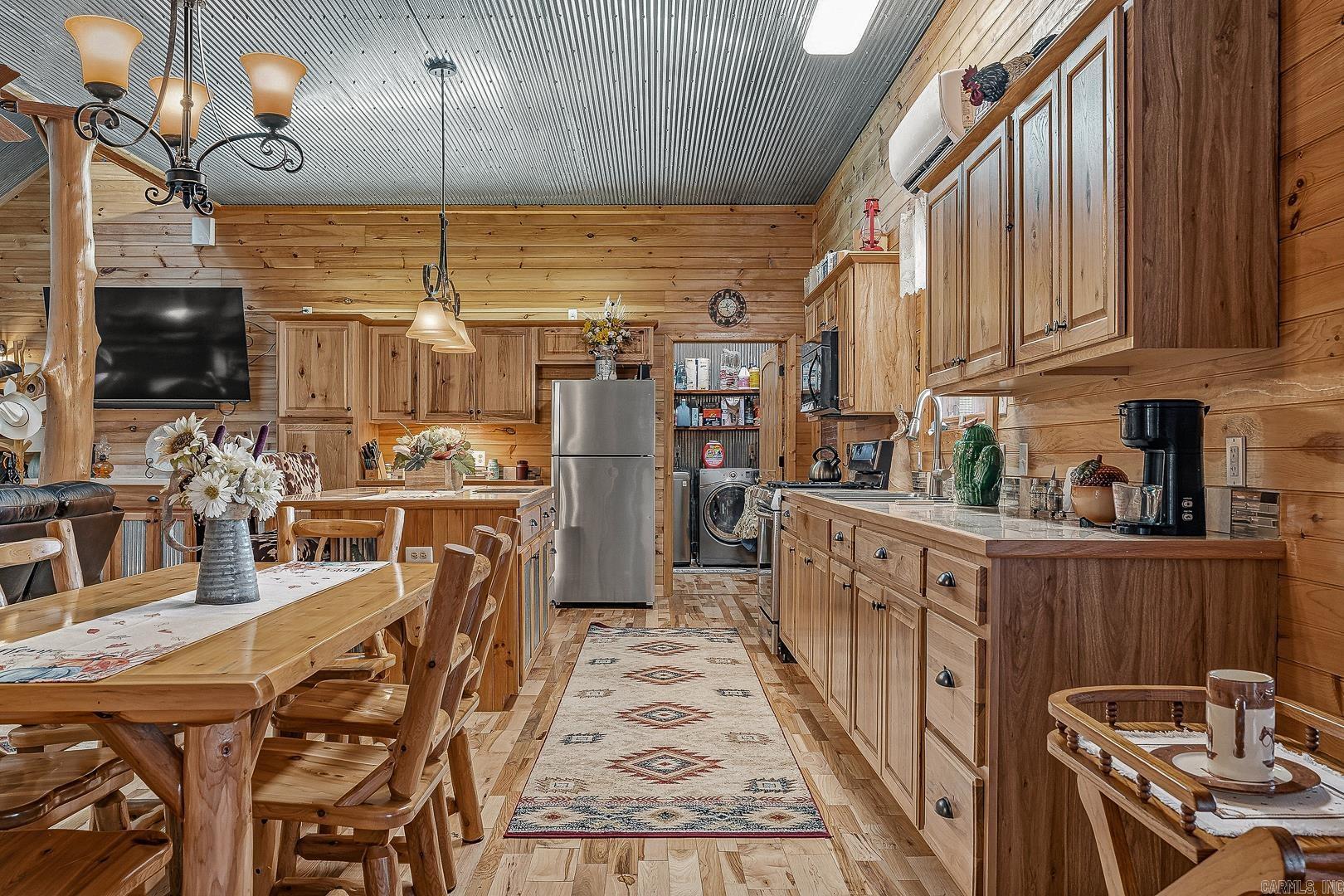 1352 Endless Road Property Photo 29