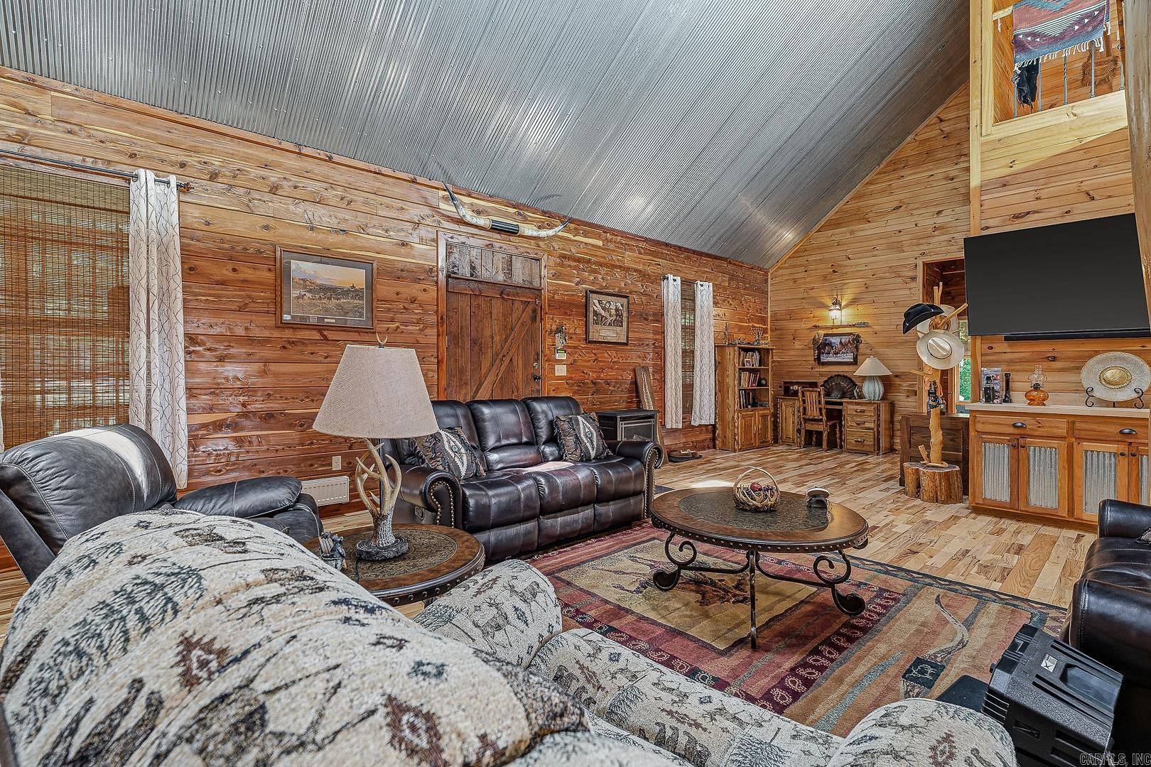 1352 Endless Road Property Photo 31