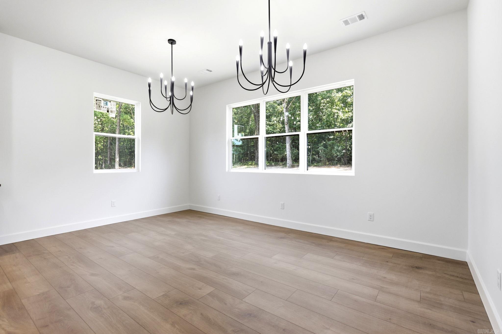 1052 Stagecoach Blvd Property Photo 14