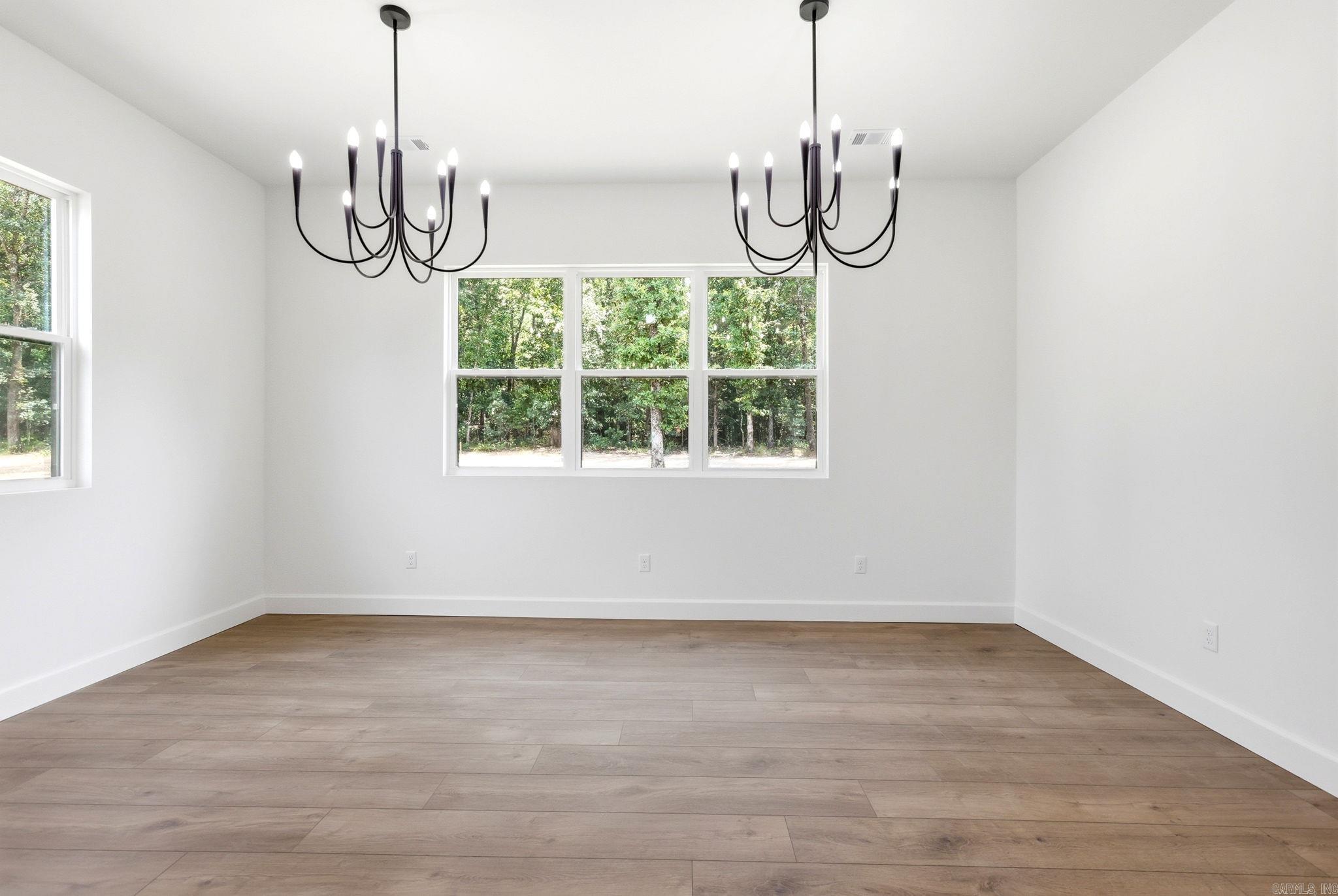 1052 Stagecoach Blvd Property Photo 15