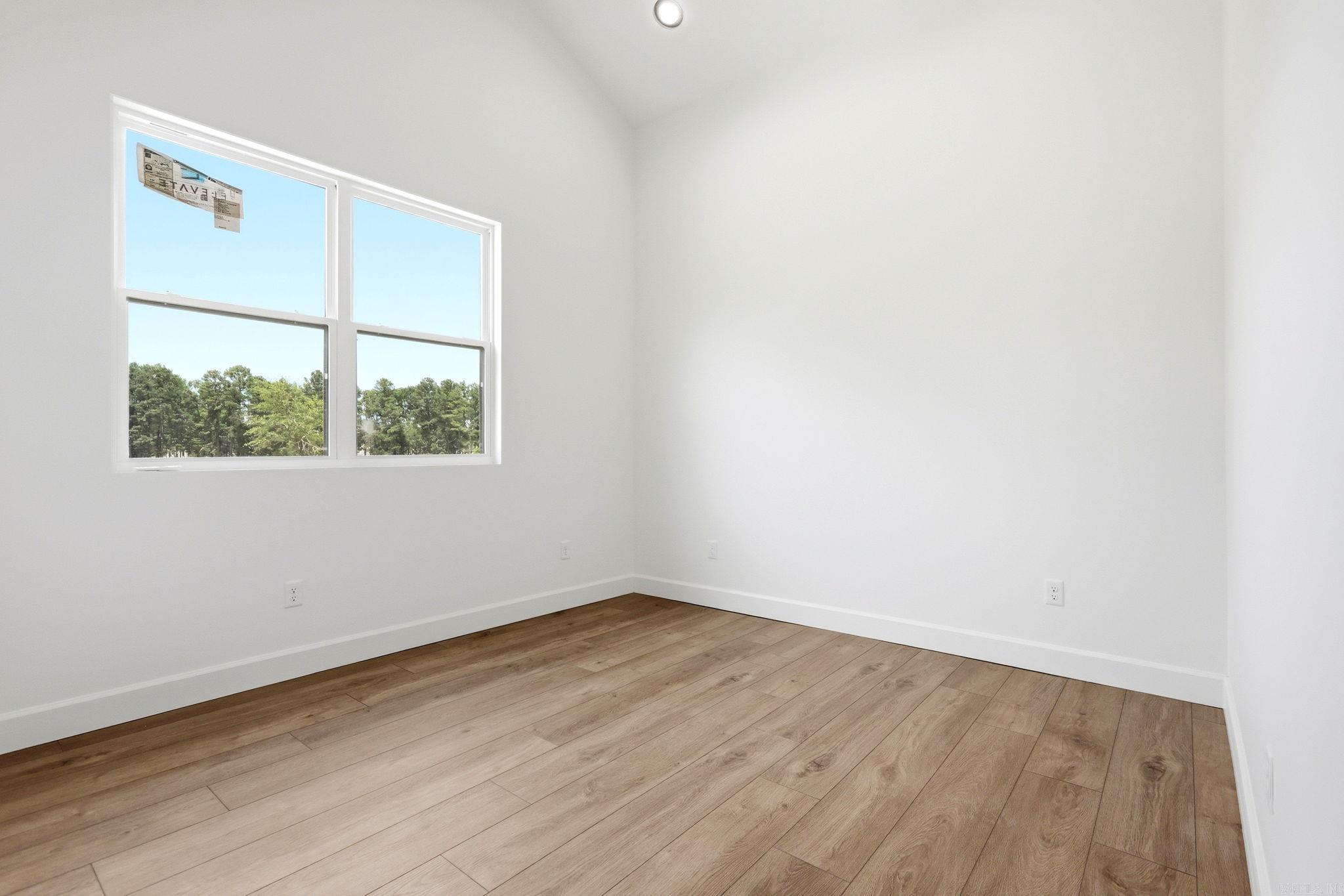 1052 Stagecoach Blvd Property Photo 29