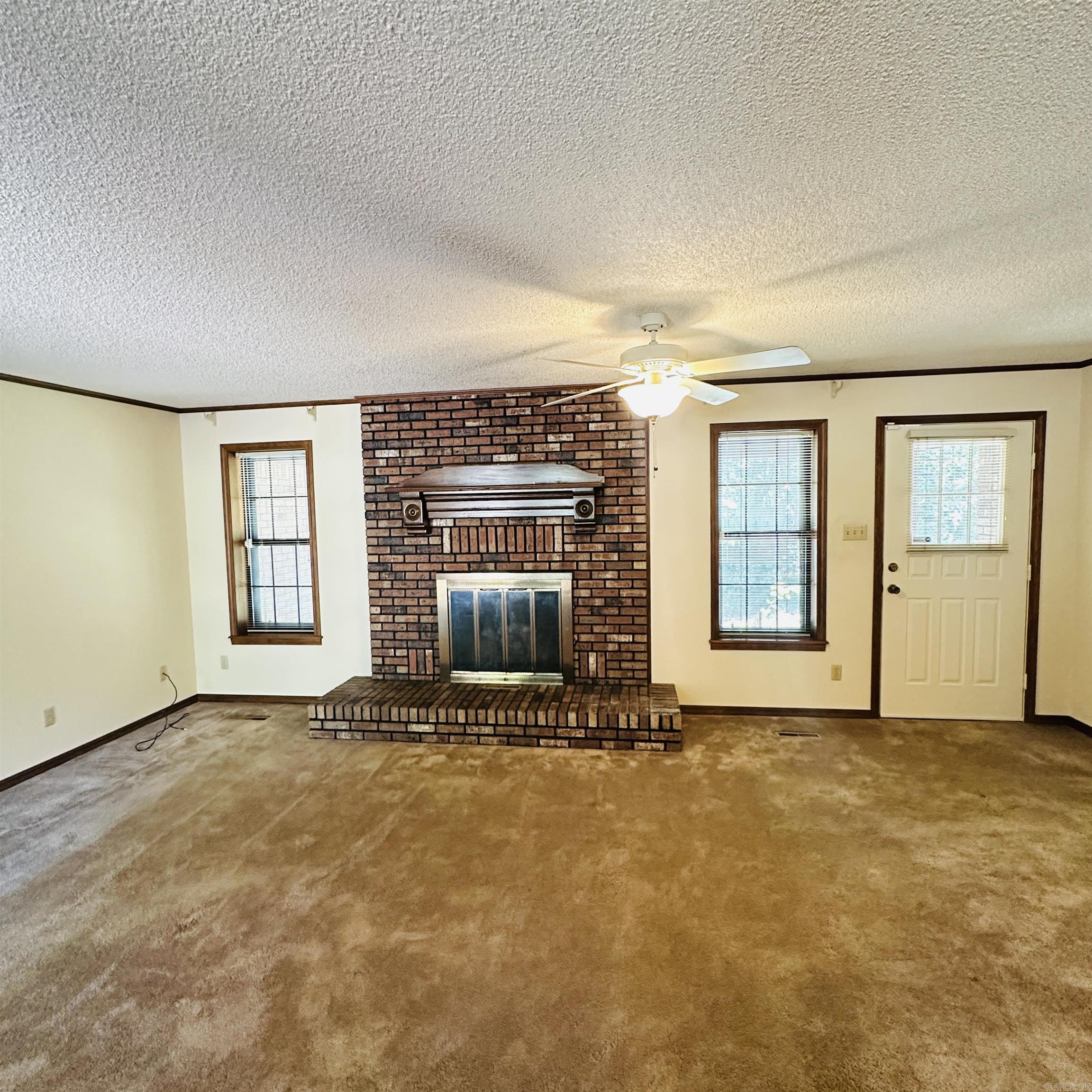 2011 Shady Lane Property Photo 12
