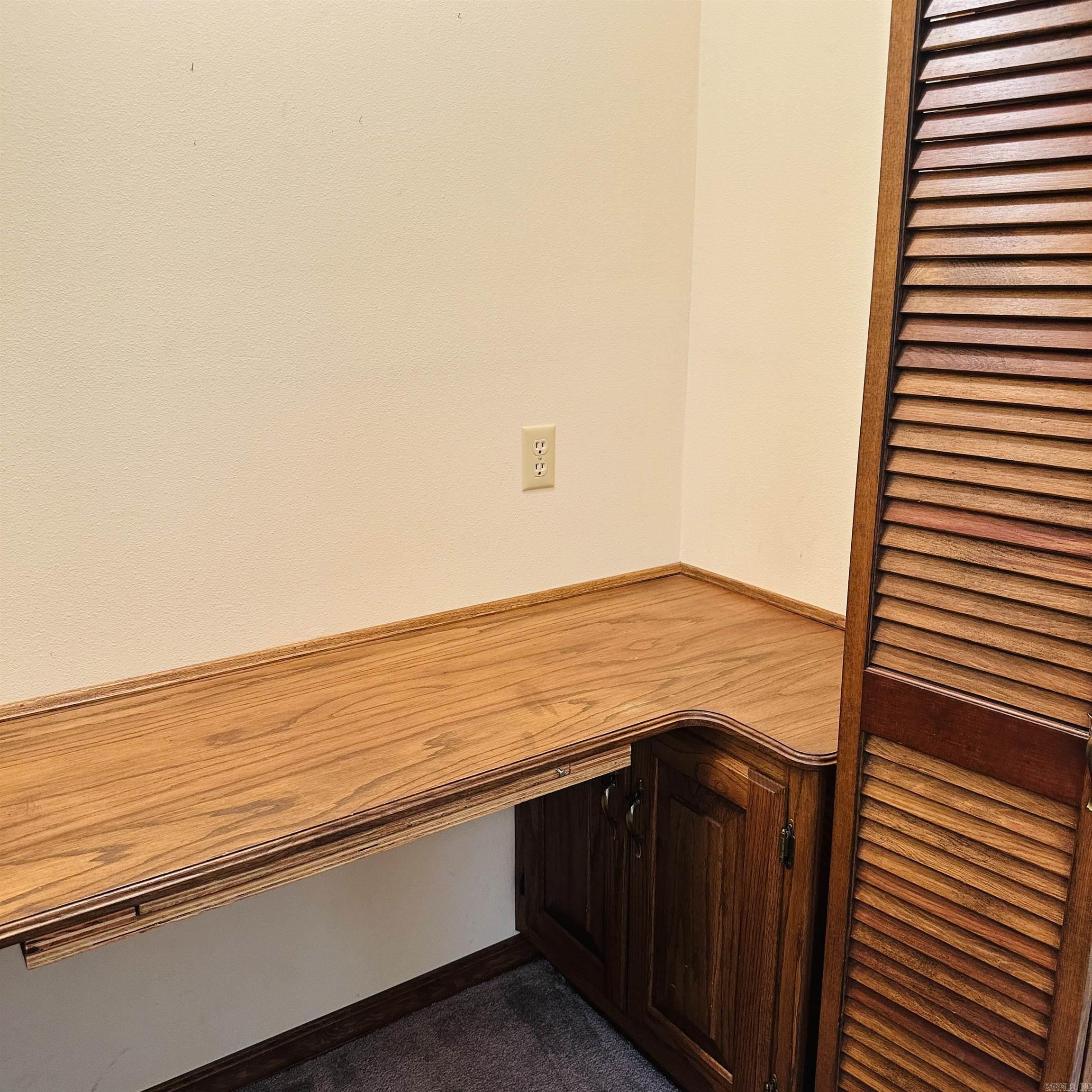 2011 Shady Lane Property Photo 40