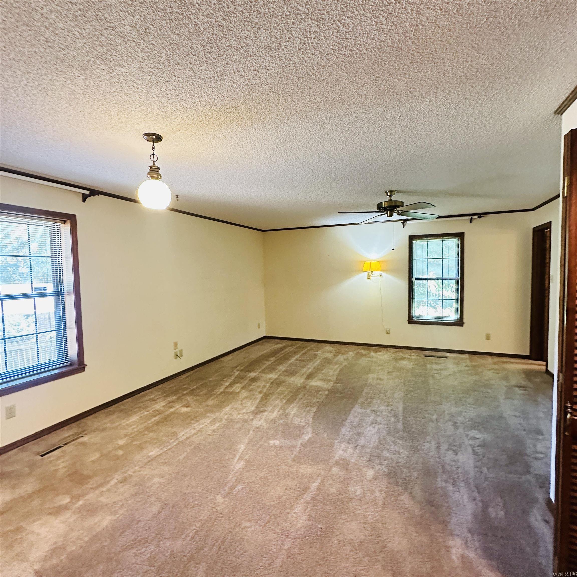 2011 Shady Lane Property Photo 42