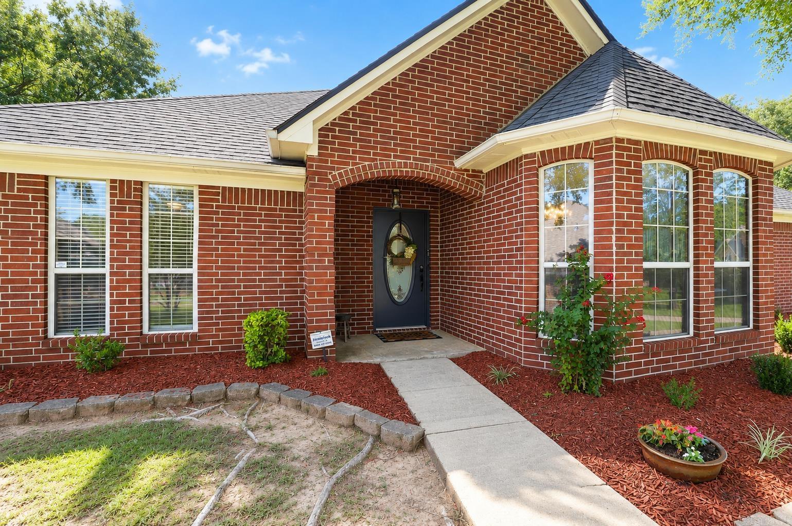 204 Boulder Ridge Circle Property Photo 4