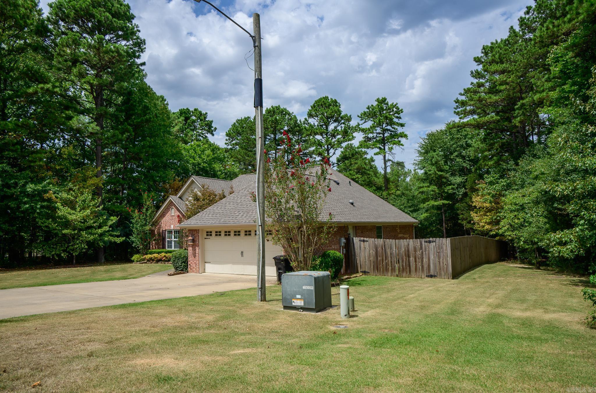 1003 Hope Circle Property Photo 4