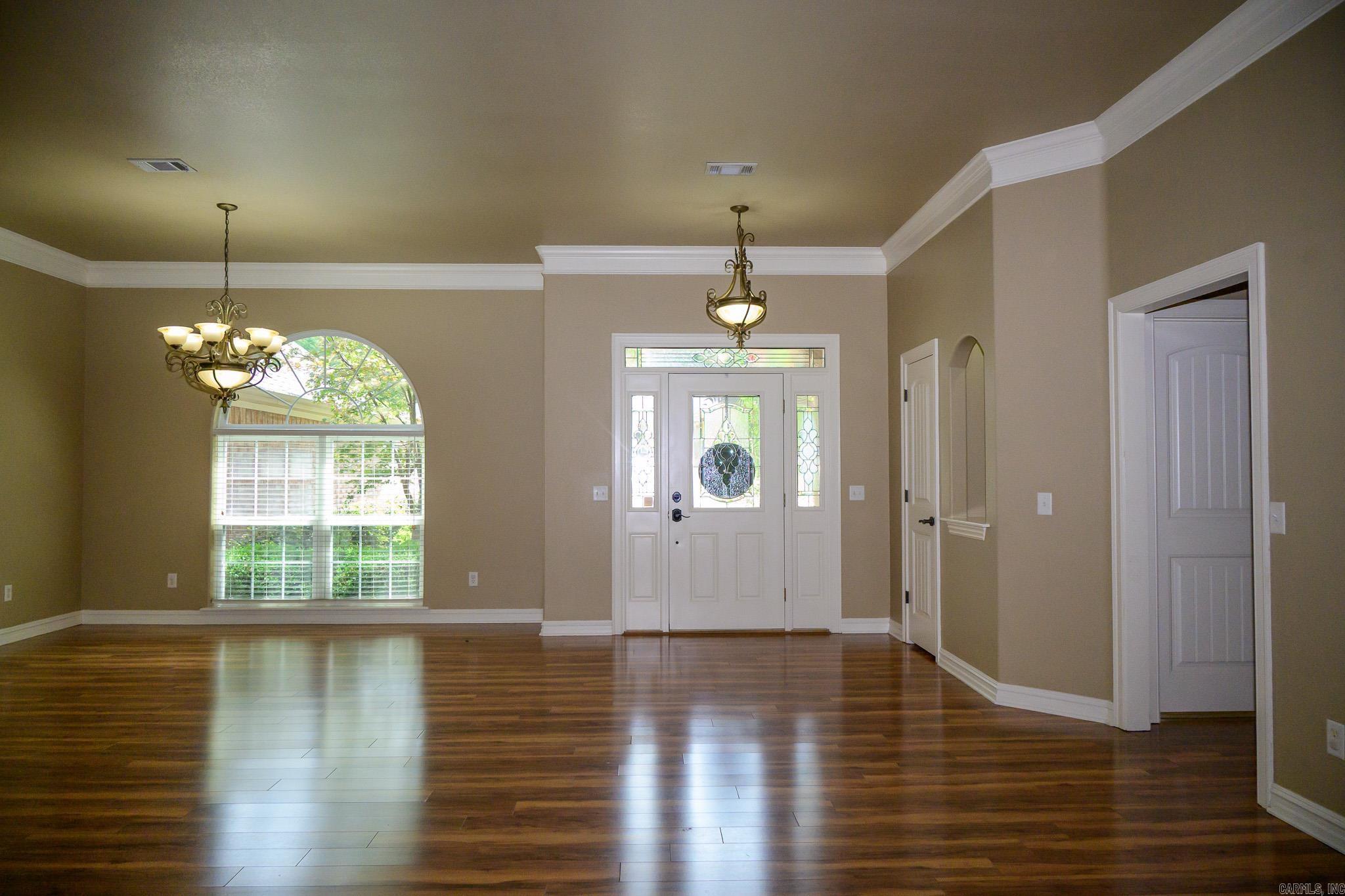 1003 Hope Circle Property Photo 7