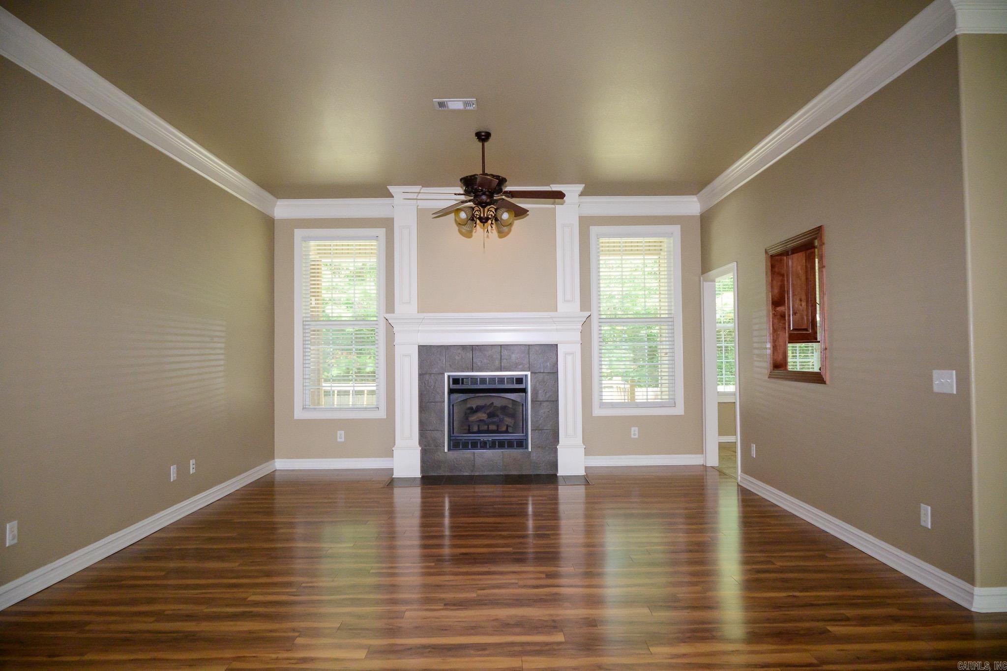 1003 Hope Circle Property Photo 8
