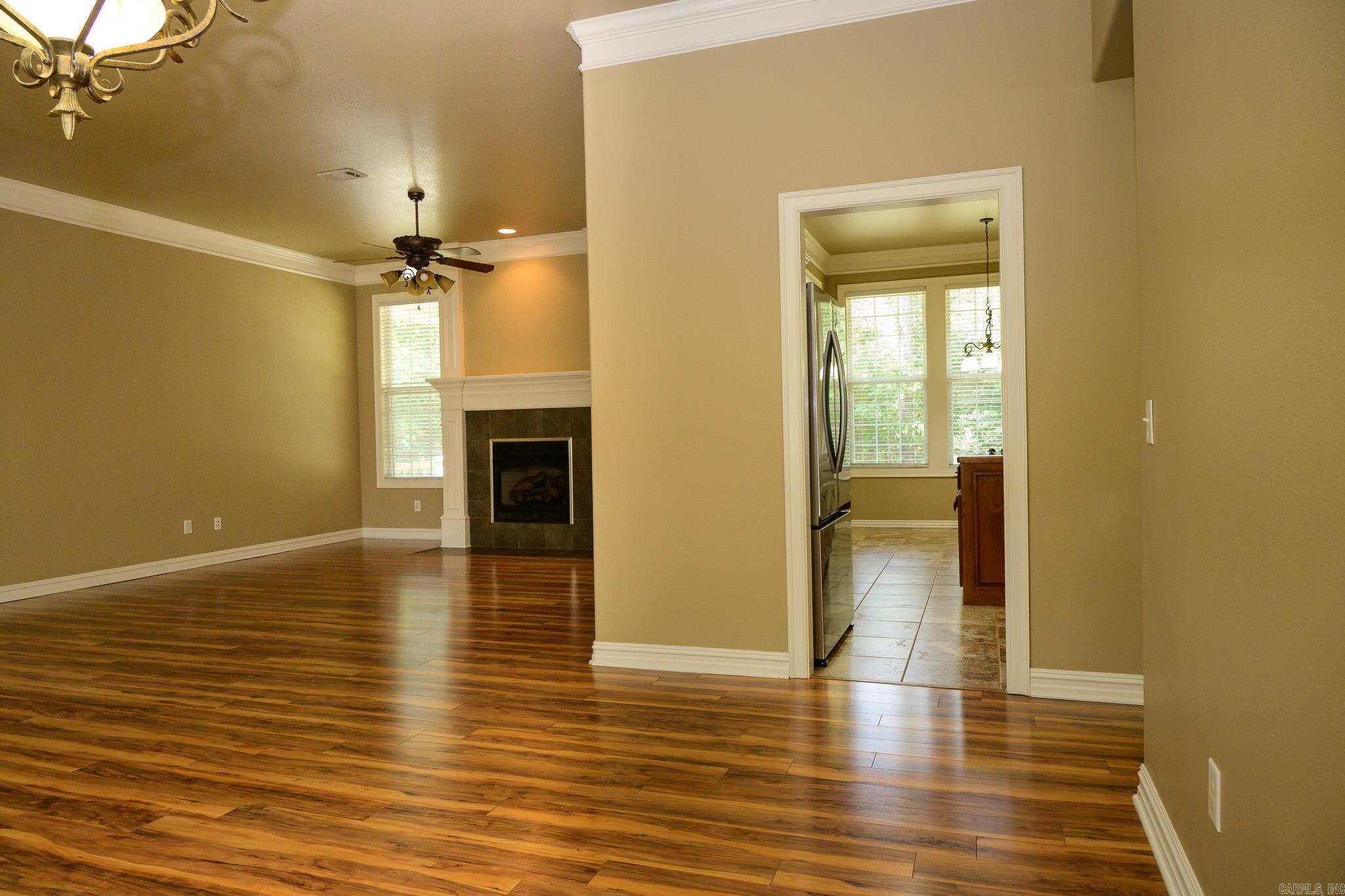 1003 Hope Circle Property Photo 11
