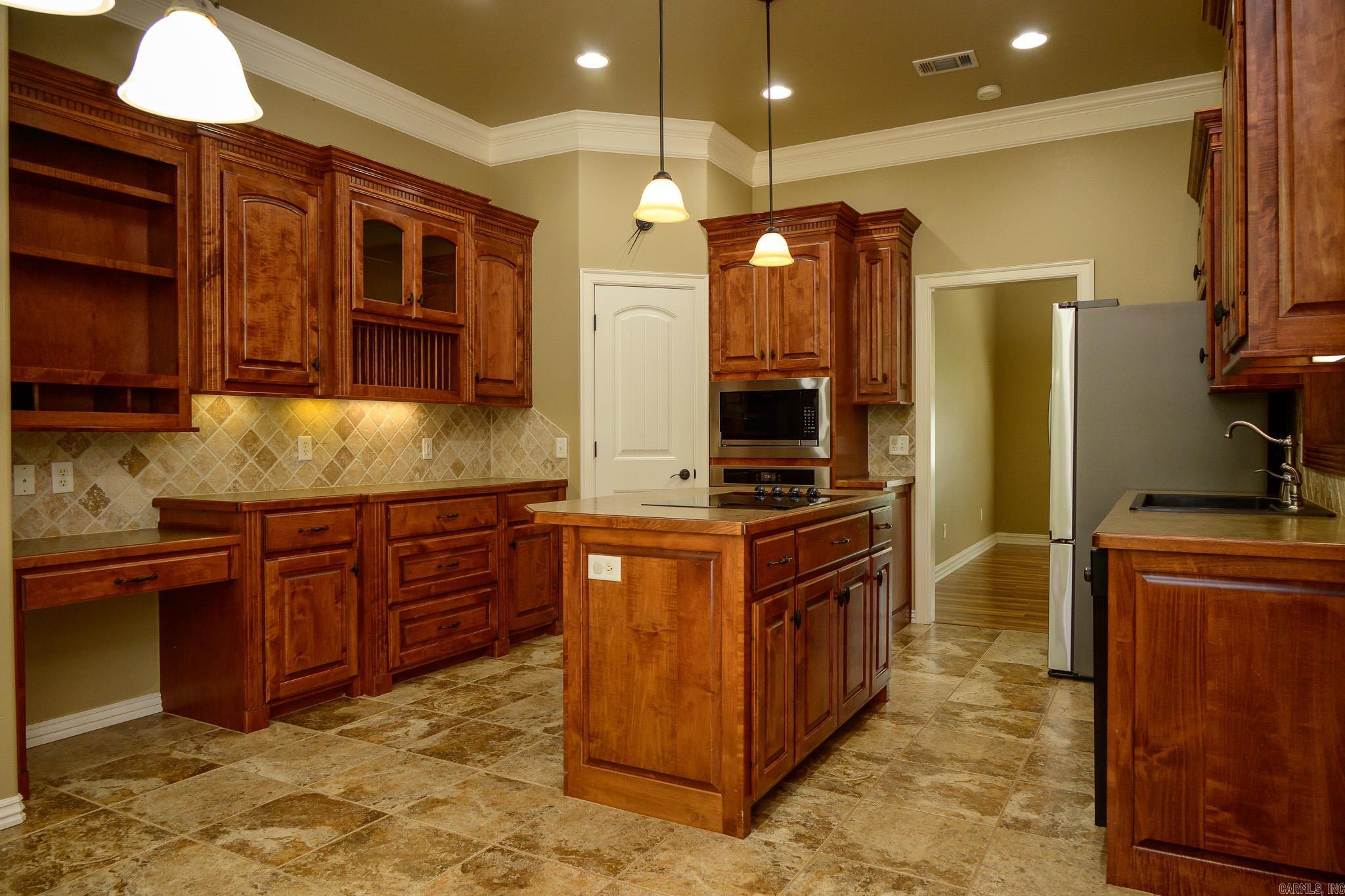 1003 Hope Circle Property Photo 14