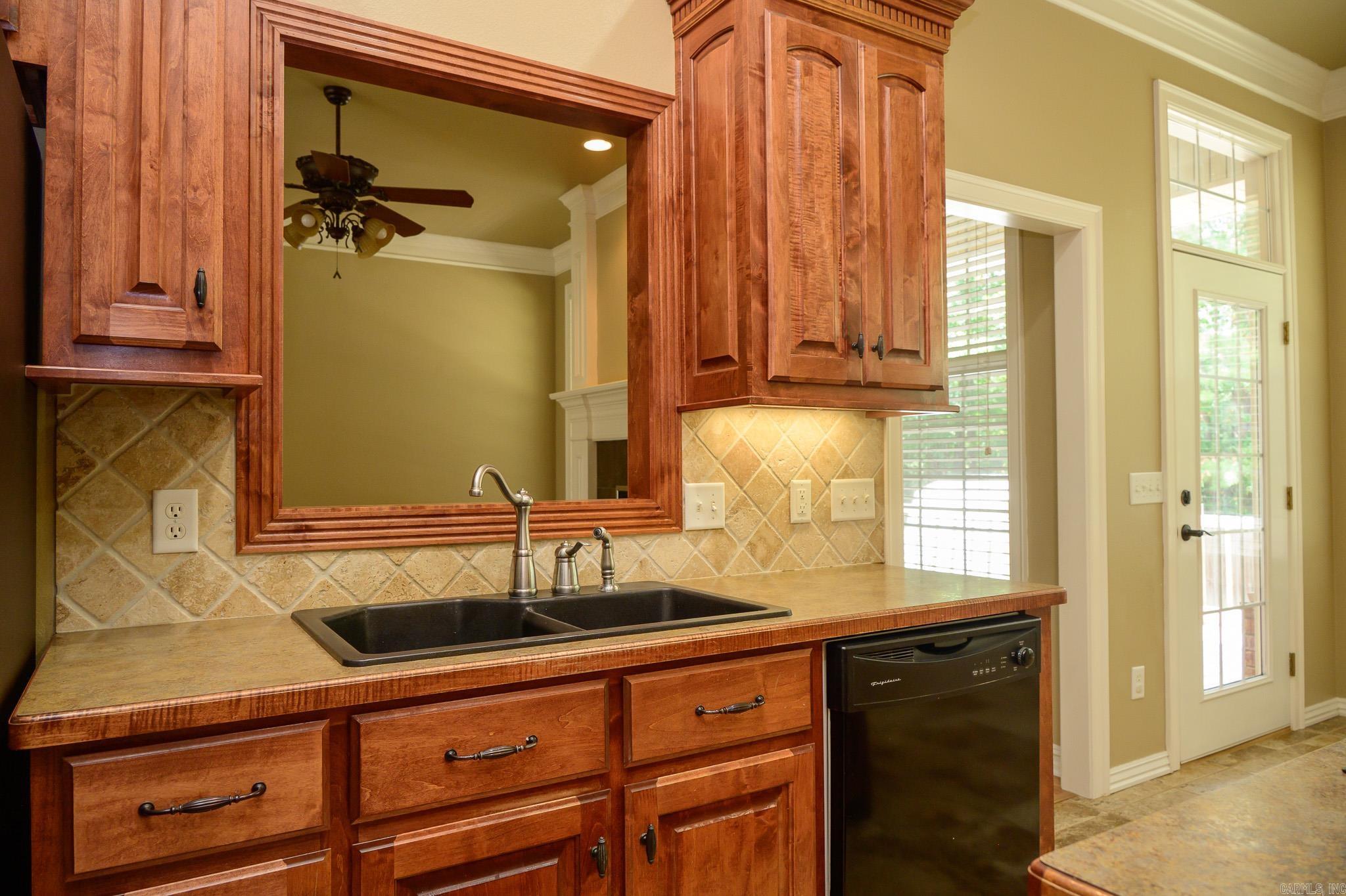 1003 Hope Circle Property Photo 17