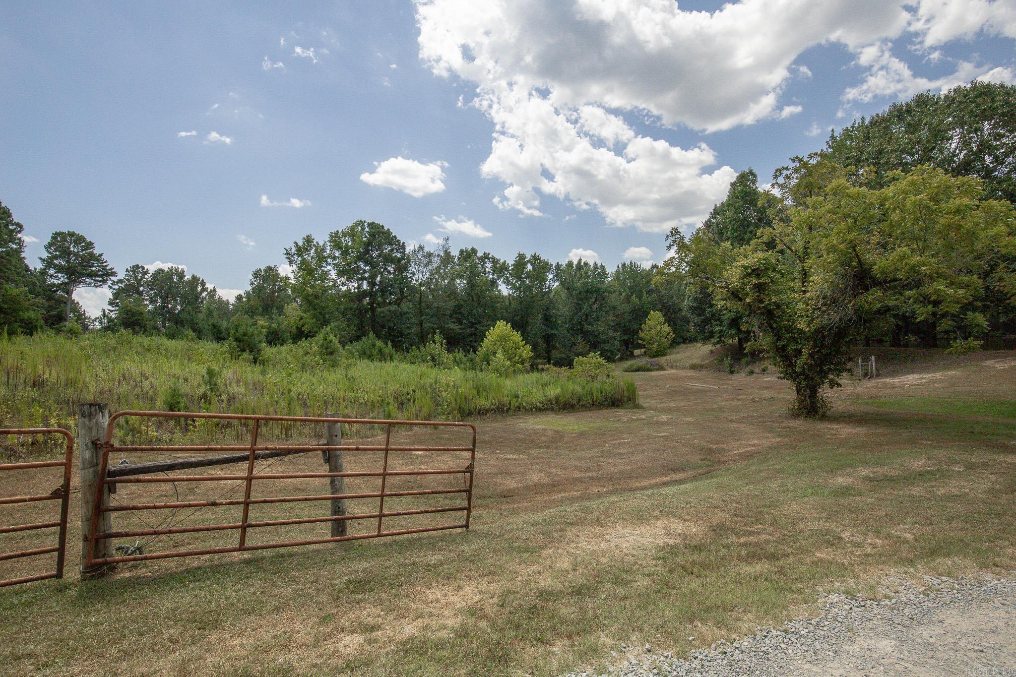2301 Bennett Property Photo 7