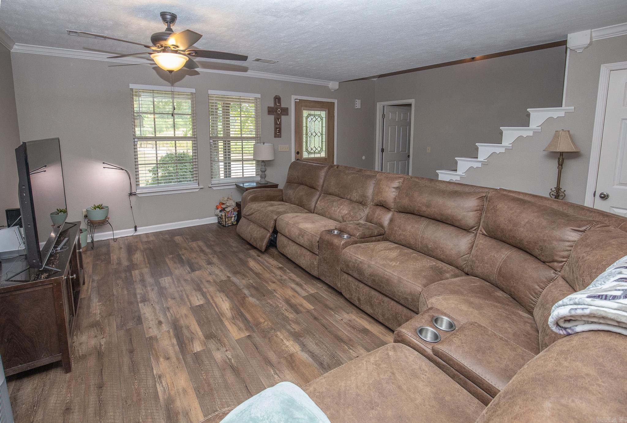 2301 Bennett Property Photo 11