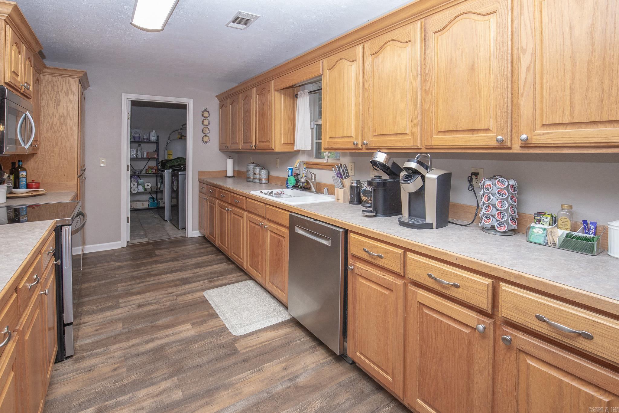 2301 Bennett Property Photo 15