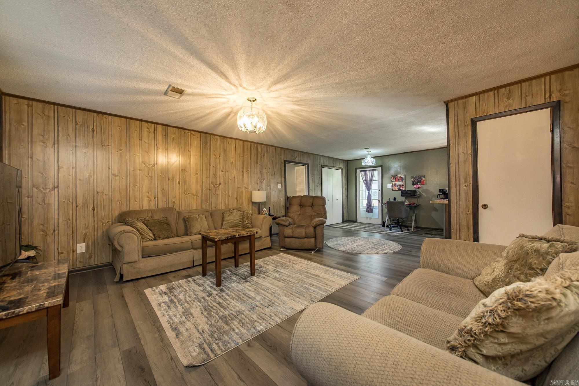 448 Candlewood Circle Property Photo 13