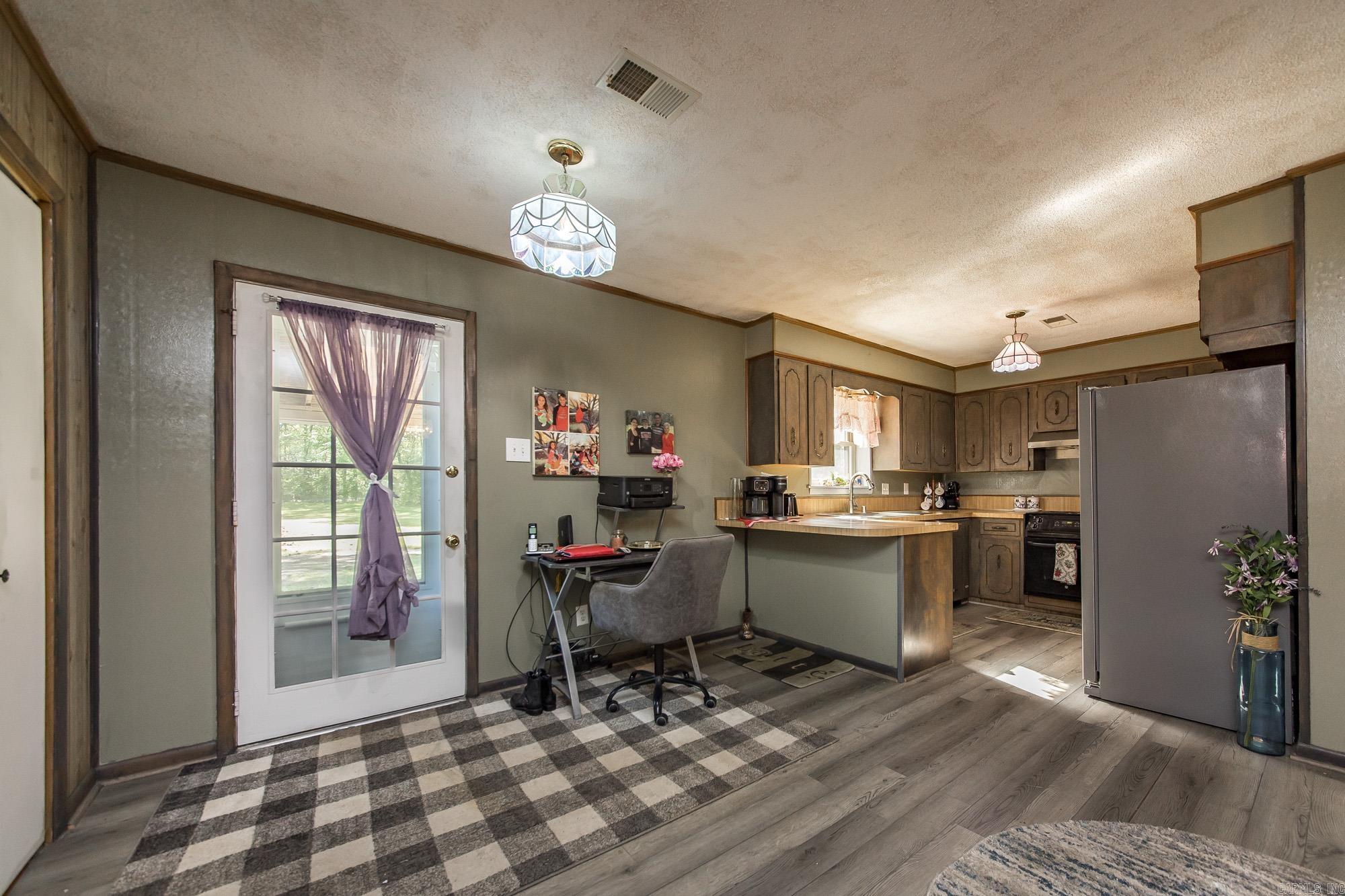 448 Candlewood Circle Property Photo 14